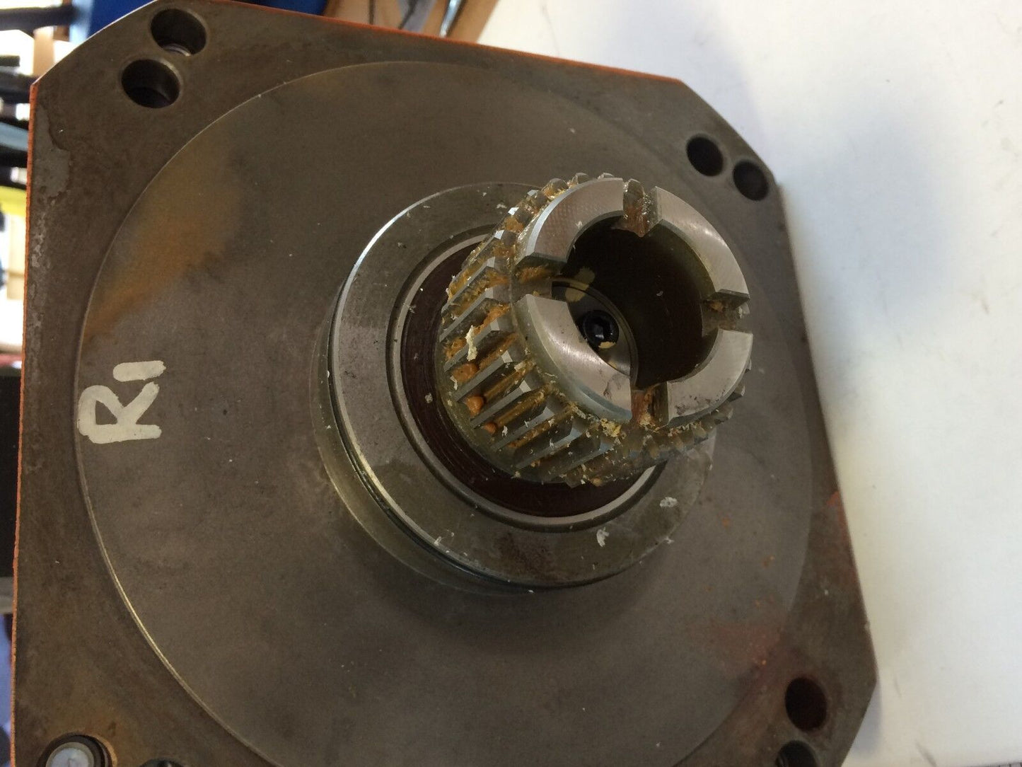 Nachi-Fujikoshi Nachi Mfa220fysbdb Ac Servo Motor, 2.2 Kw, Rpm: 3000,Tb