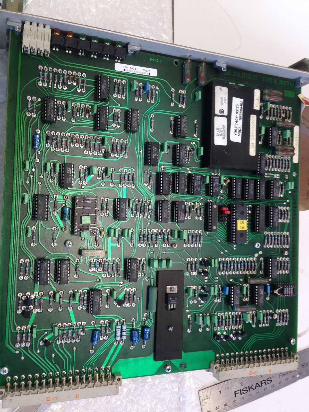 Allen Bradley 300 Vdc,26.36.015.11,300Vdc,1865Sd64ra Servo,26.36.16 M5,Cf