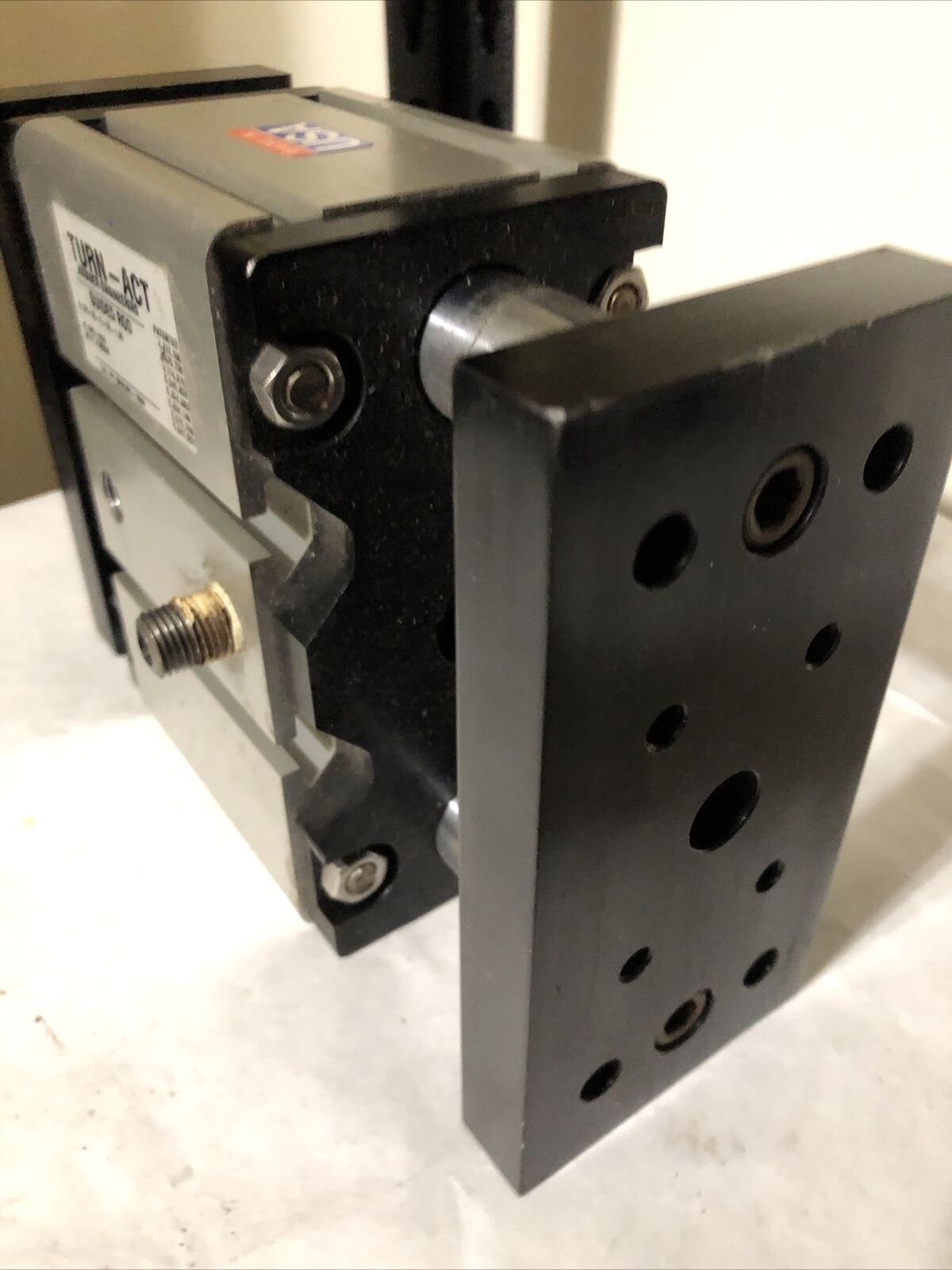 Turn-Act Gr-25-C-De-1.00 Guided Rod Pneumatic Slide Cylinder,Bq