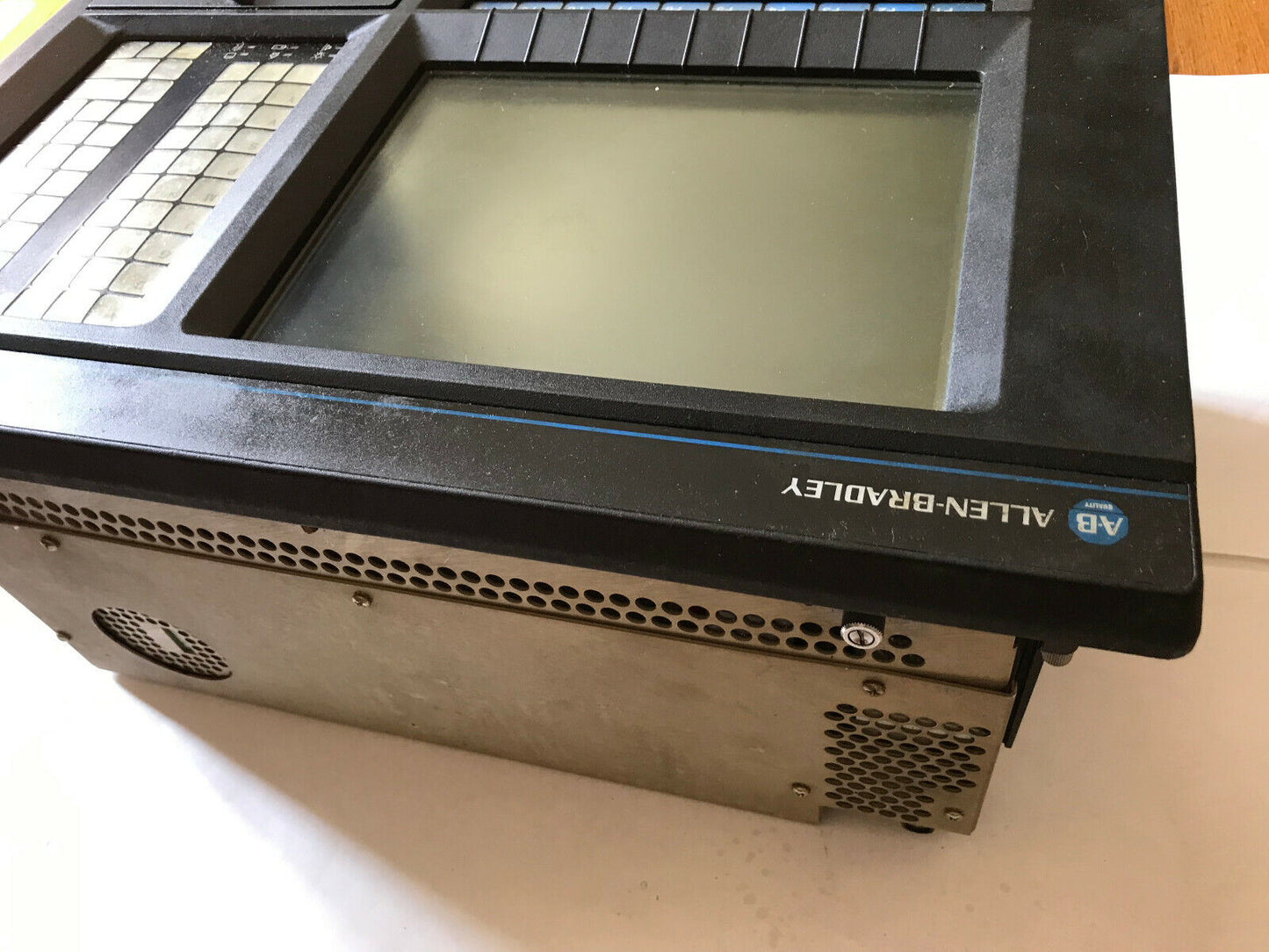 Allen Bradley 6179-Cccc1a1ebzz A T70 Plc Controller, Plant Floor Wkstn,Th