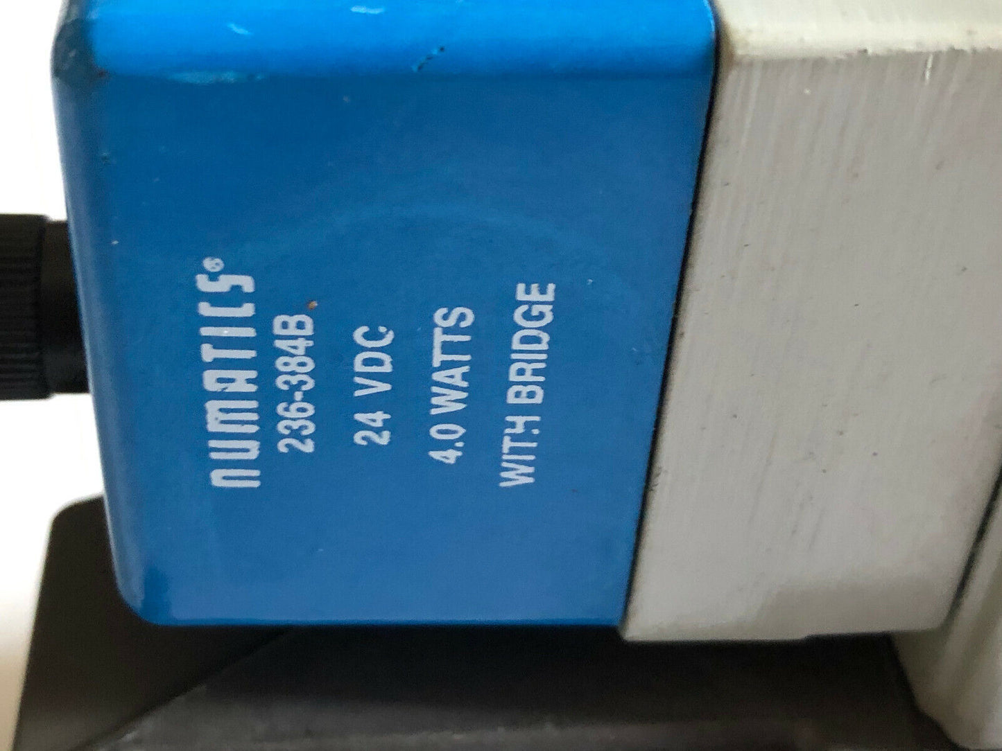 Numatics I23ba43bmq00061 Pneumatic Valve 123Ba43bmq00061 236-384B 24Vdc 4W,Av