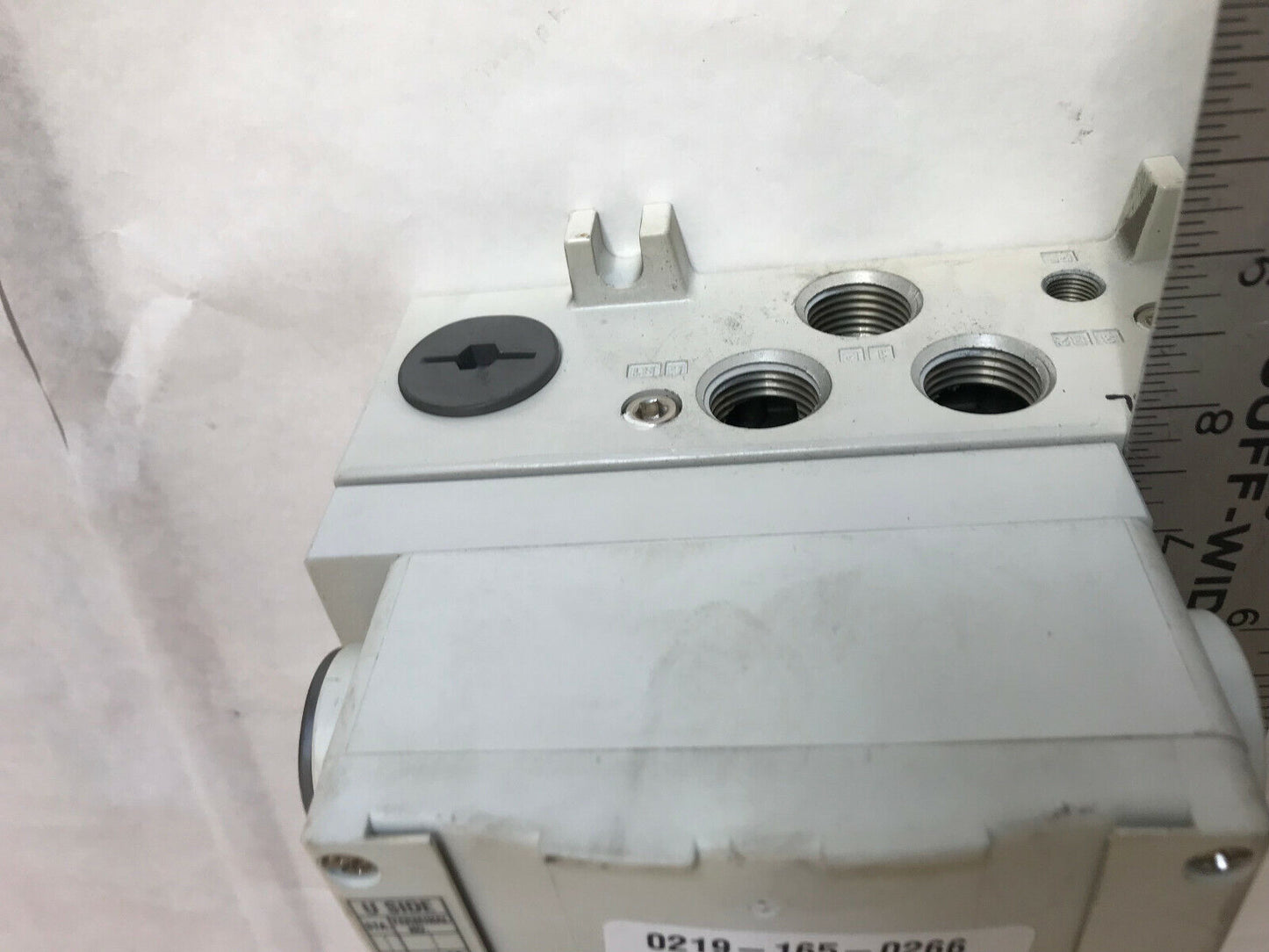 New Smc Vv5q41-07N7tt0 Manifold Assembly. 7-Sta 4/5Port,Vq 4000,Sn