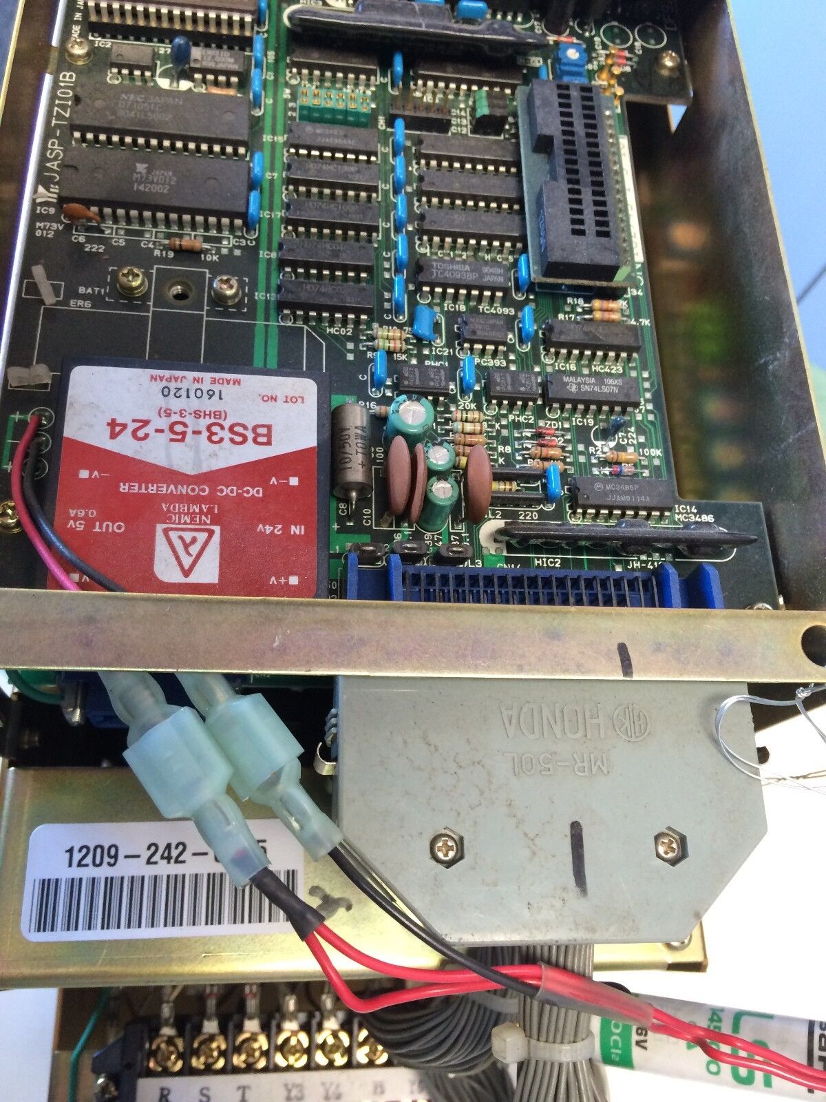 Yaskawa Cacr-Sr03tz0sfy01a,Cacr-Sr03tz9sfy01a,Jasp-Tzi01b  Servo Pack,Bg