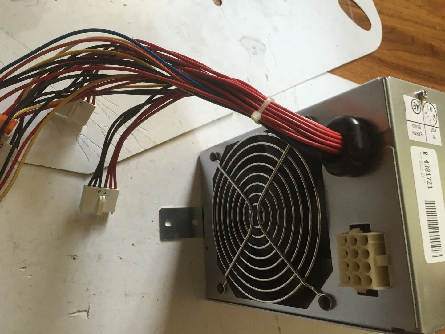 New Astec Ae400-4402,105K08890 Emerson Power Supply 120/240Vac,Cy