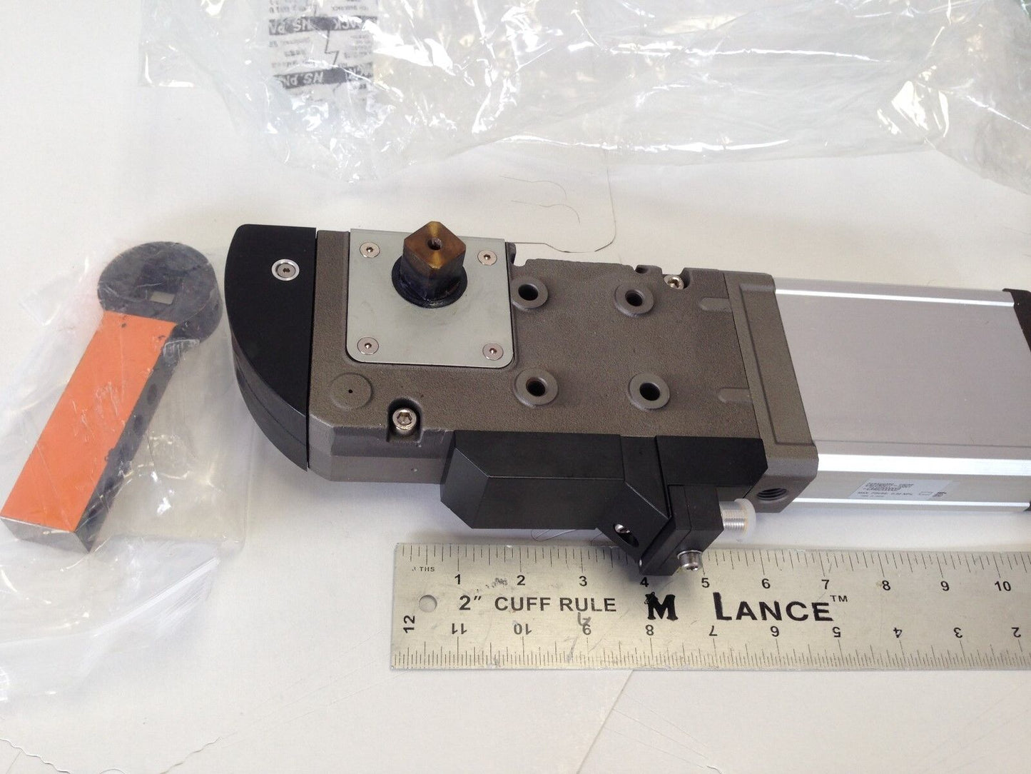 New Smc Ckz2n50tf-135Dt-Ca402xxxxxp Pneumatic Clamps, Max Press 0.80Mpa,Fb,Fe