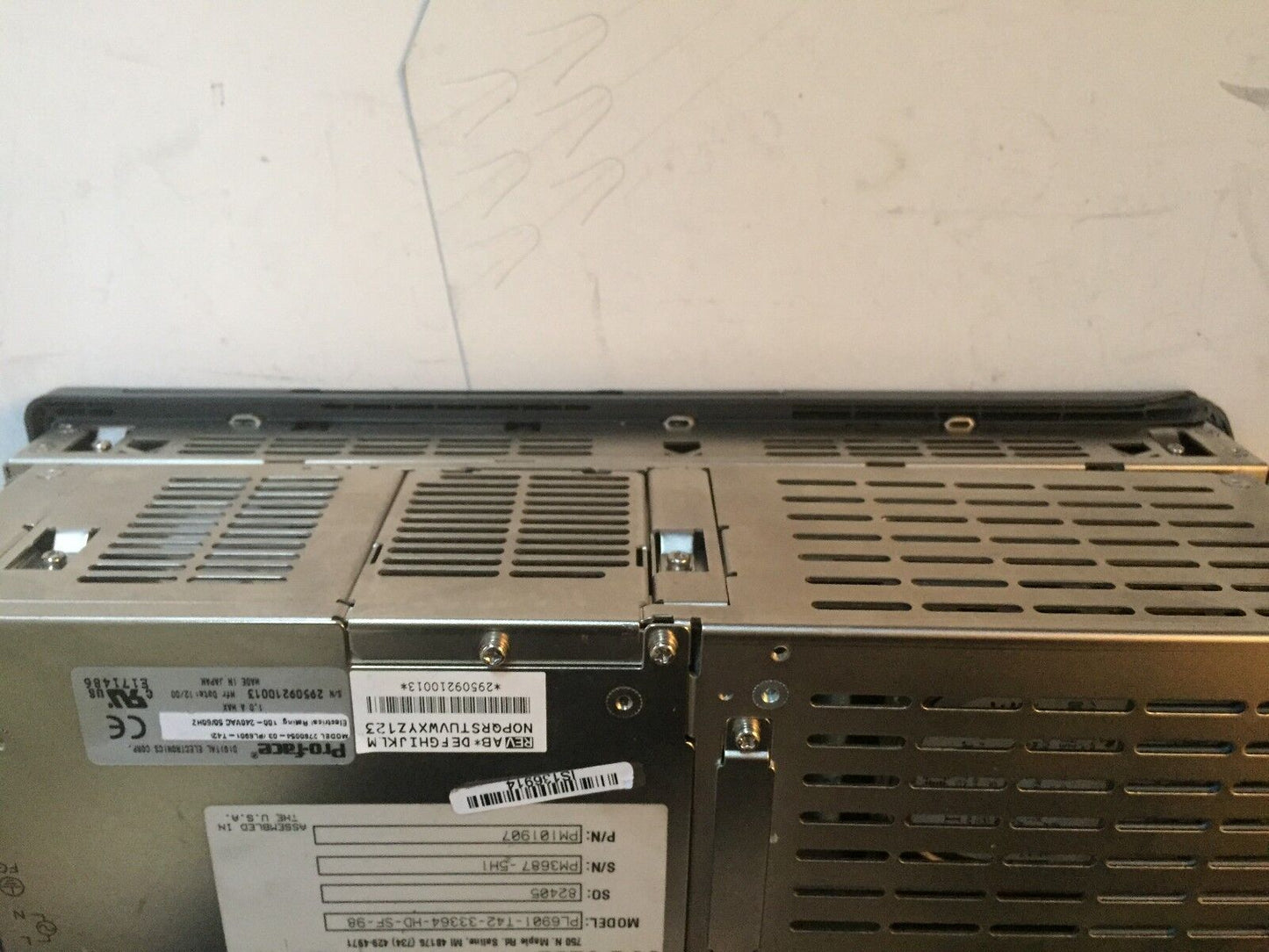 Pro-Face Pl6901-T42-33364-Hd-Sf-98 Industrial Computer,2760054-03,Sk