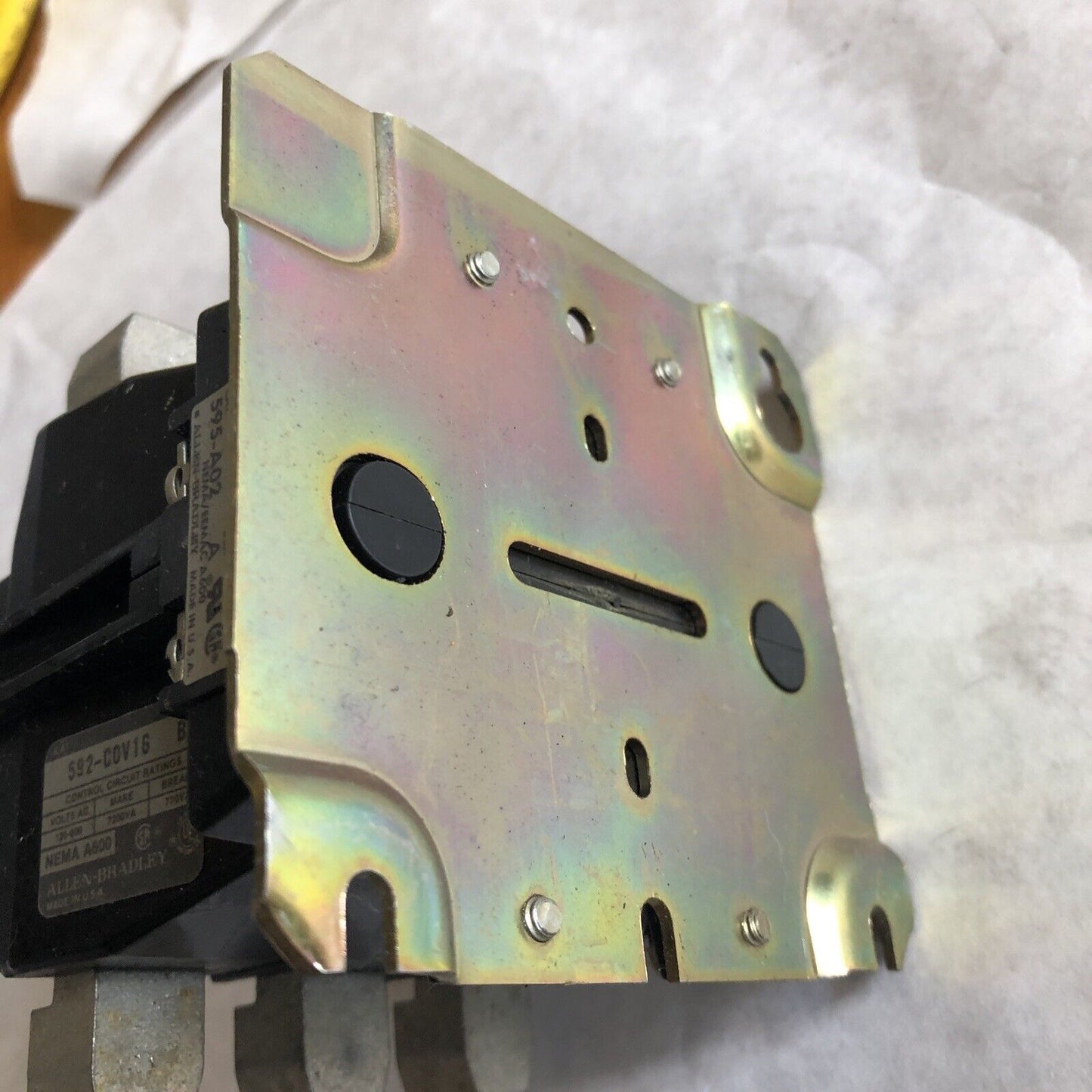 Allen Bradley 592-C0v16 B Relay 595-A02,Bc