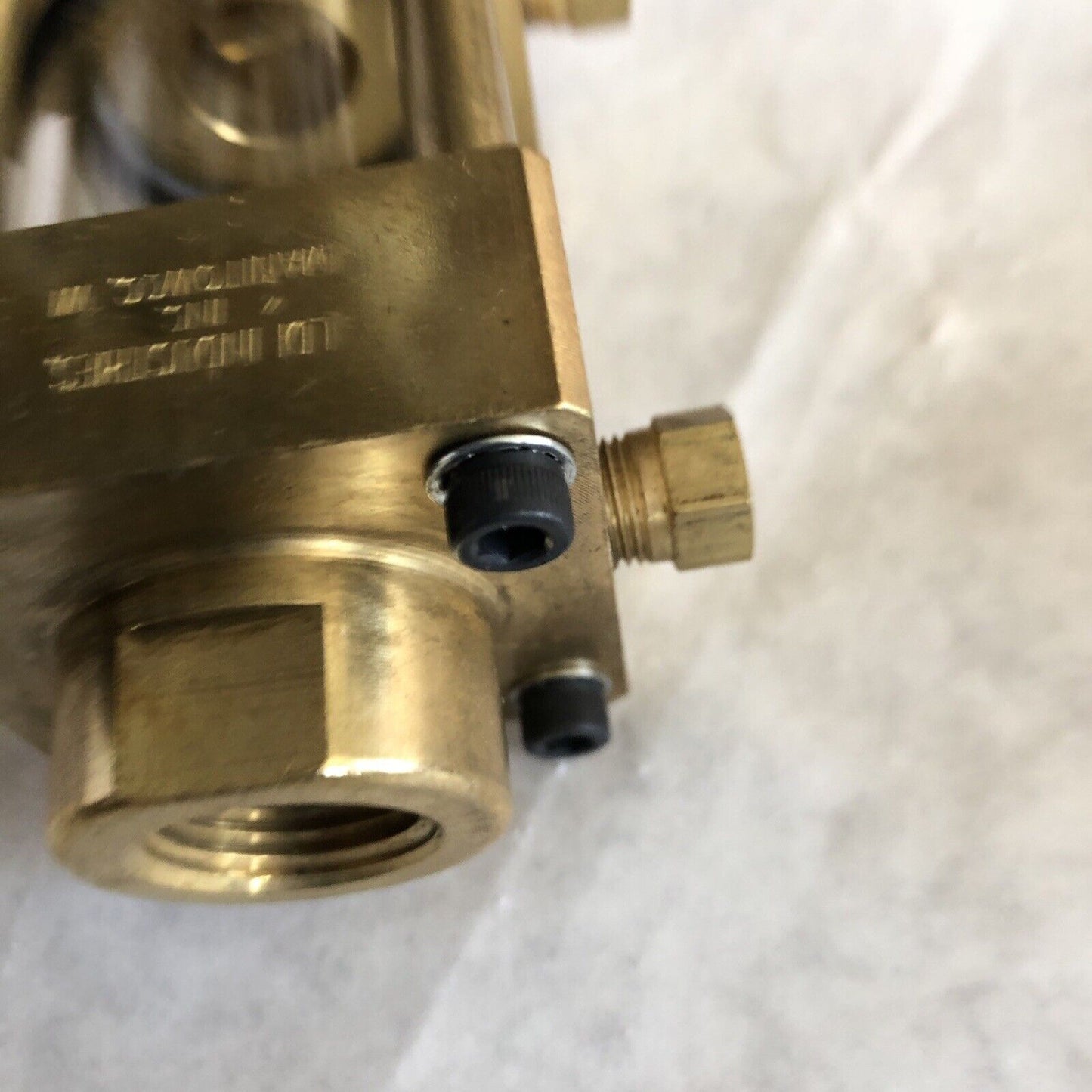 New 1/2" Npt  Lube Ldi Industries F301-04-01 Flow Sight ,Ed