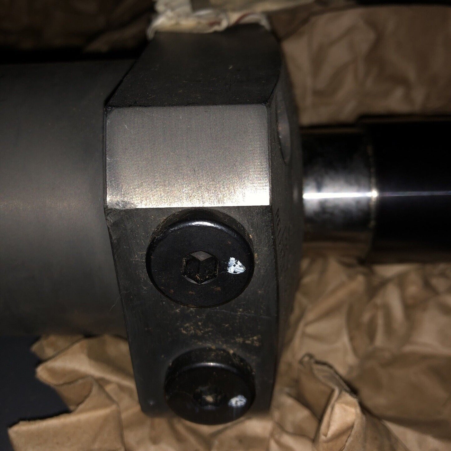 New Kosmek Lha0750-Cl Hydraulic Double-Action Swing Clamp N,An