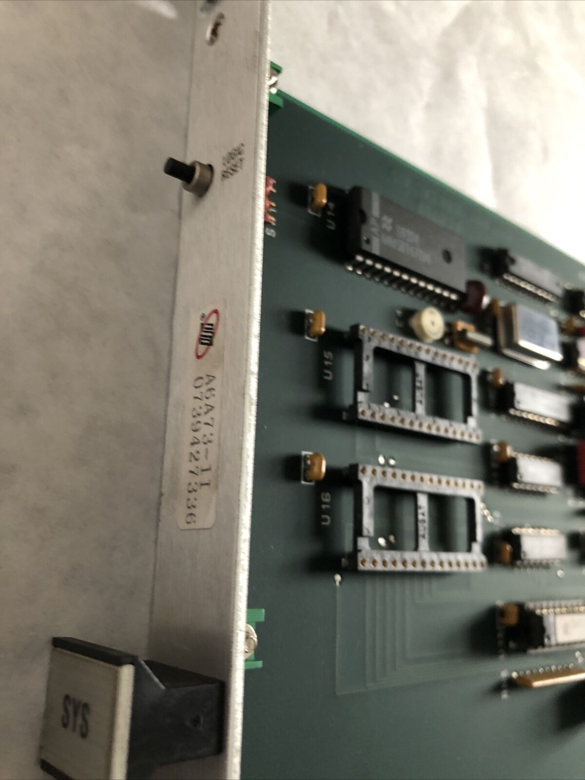 Isi A6a73-11,Pc073b,Isi Sys Norgren Pc Board Module,Ed