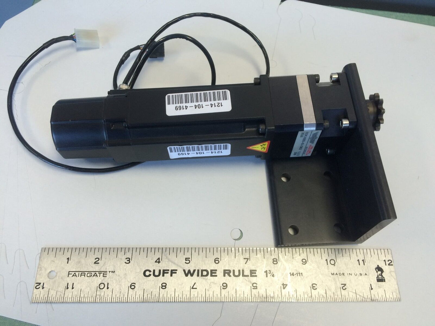 Danaher Akm24f-Enm2c-00 3-Ph Servo Motor,5.5:1 Ratio,023Plx0055-Xx-23N12,Ex