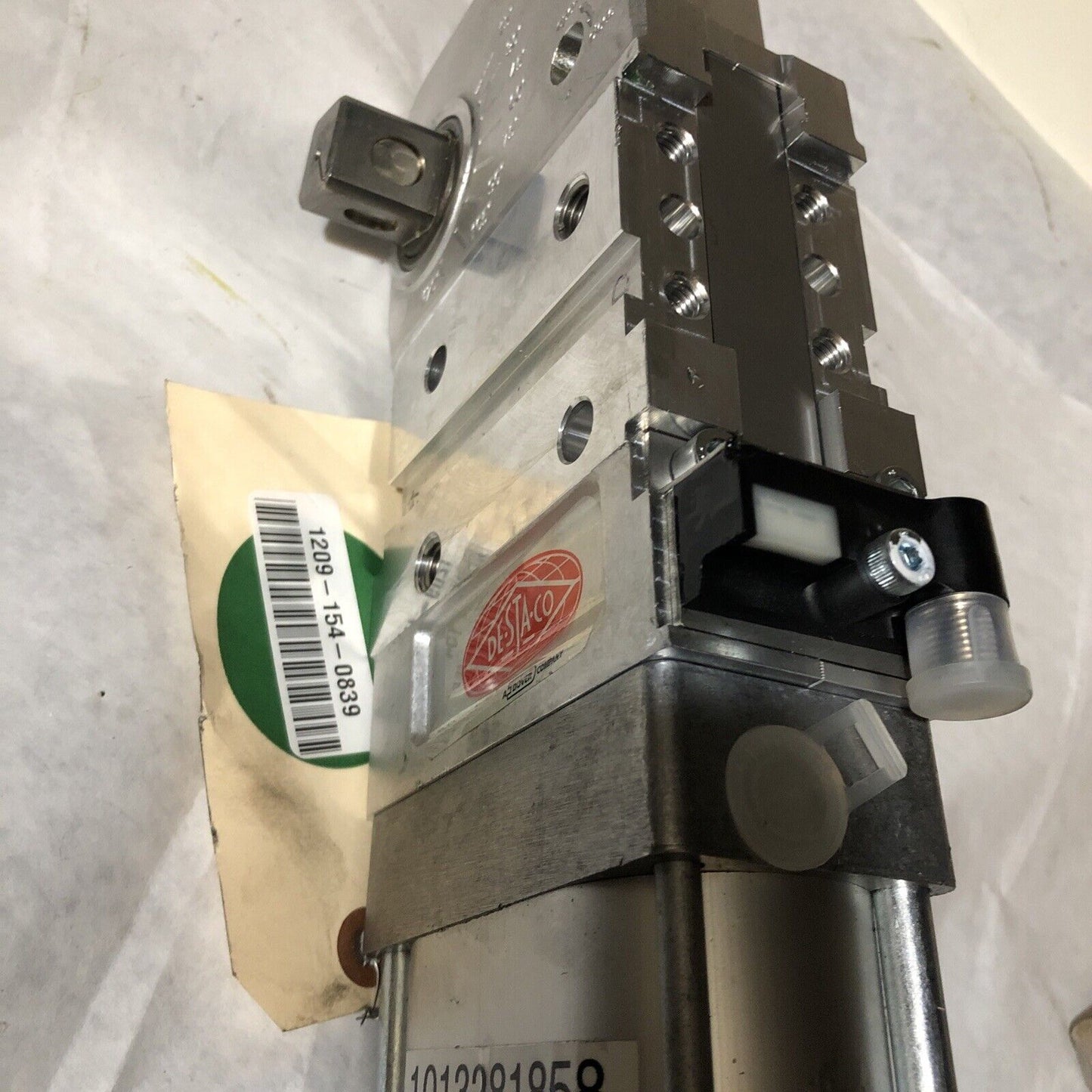 New De-Sta-Co 82M-3D0006gc8 Pneumatic Clamp 1449949,8Pw-128-1,Bm