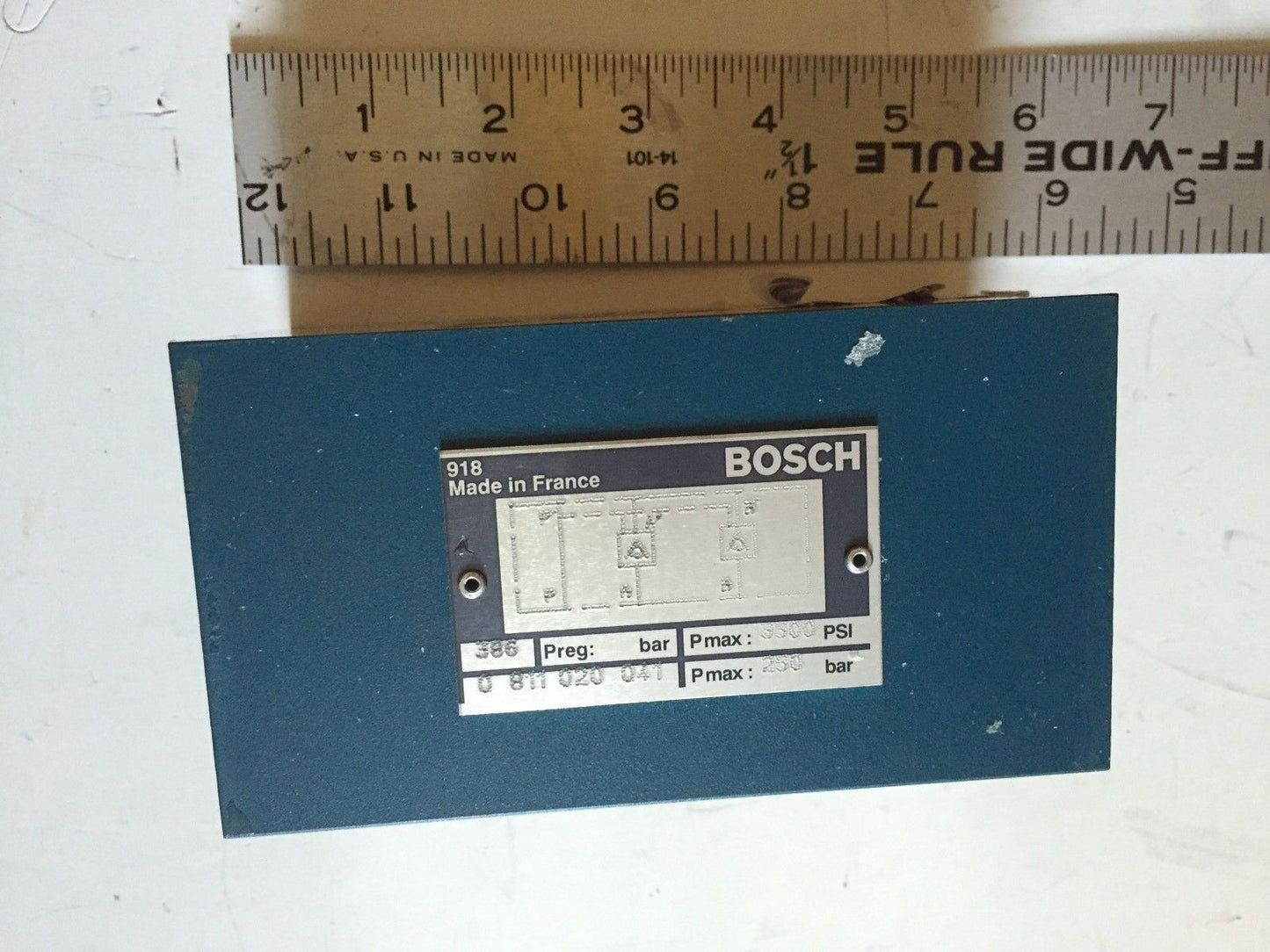New Bosch 0 811 020 041 Hydraulic Valve, 3500Psi Max,0811020041,Ea