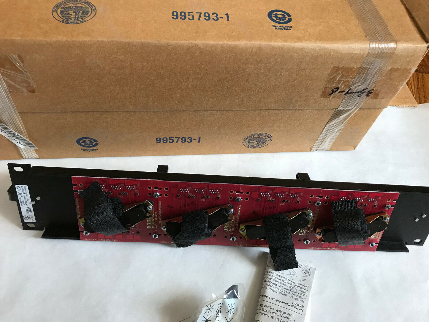 Amp 569537-1,569535-1,569536-1 System Patch Panel,Champ System 5 Amp T568b,Sm