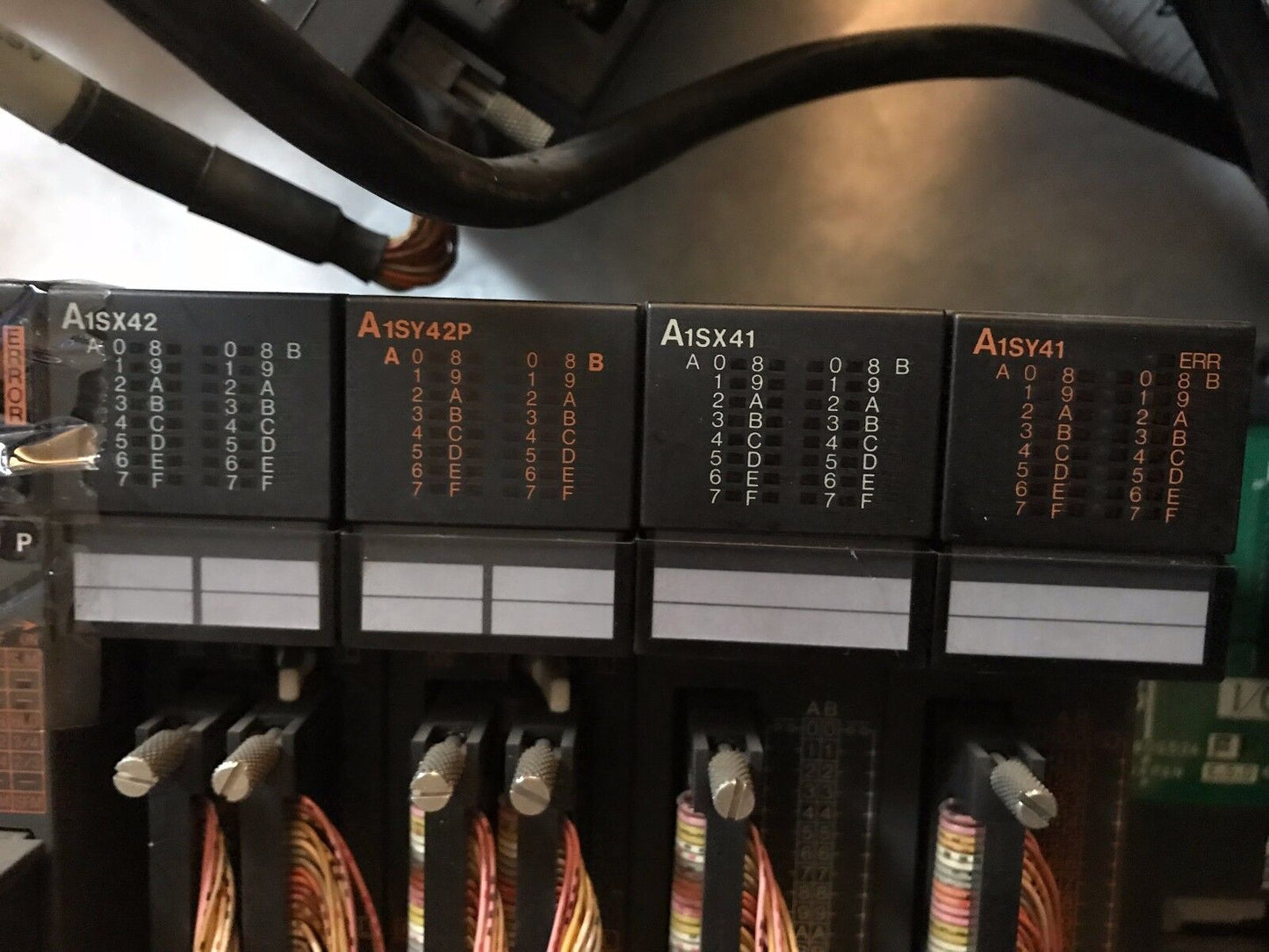 Mitsubishi A2ushcpu-S1,A1s61pn,A1sj61bt11,A1sx42,Bd626e680g53a,A6tbxy36 Plc,Aw