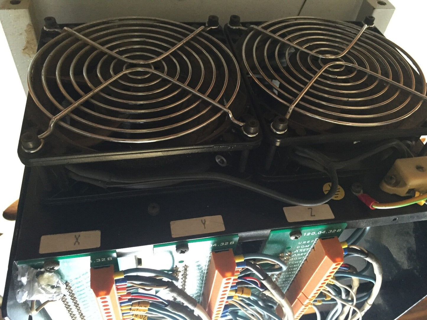 Vickers Aze R3/E,El.Ge Aze-Cc4q,P.N.Be600,120.04.32B Servo Drive,Aze-Cc4q,Bk