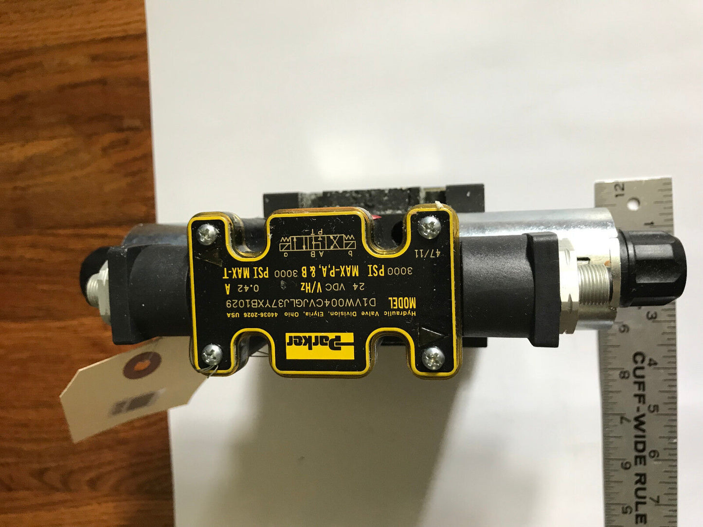 Parker D1vw004cvjgl J37yxb1029 Hydraulic Directional Control Valve,D31vw011c4,Br
