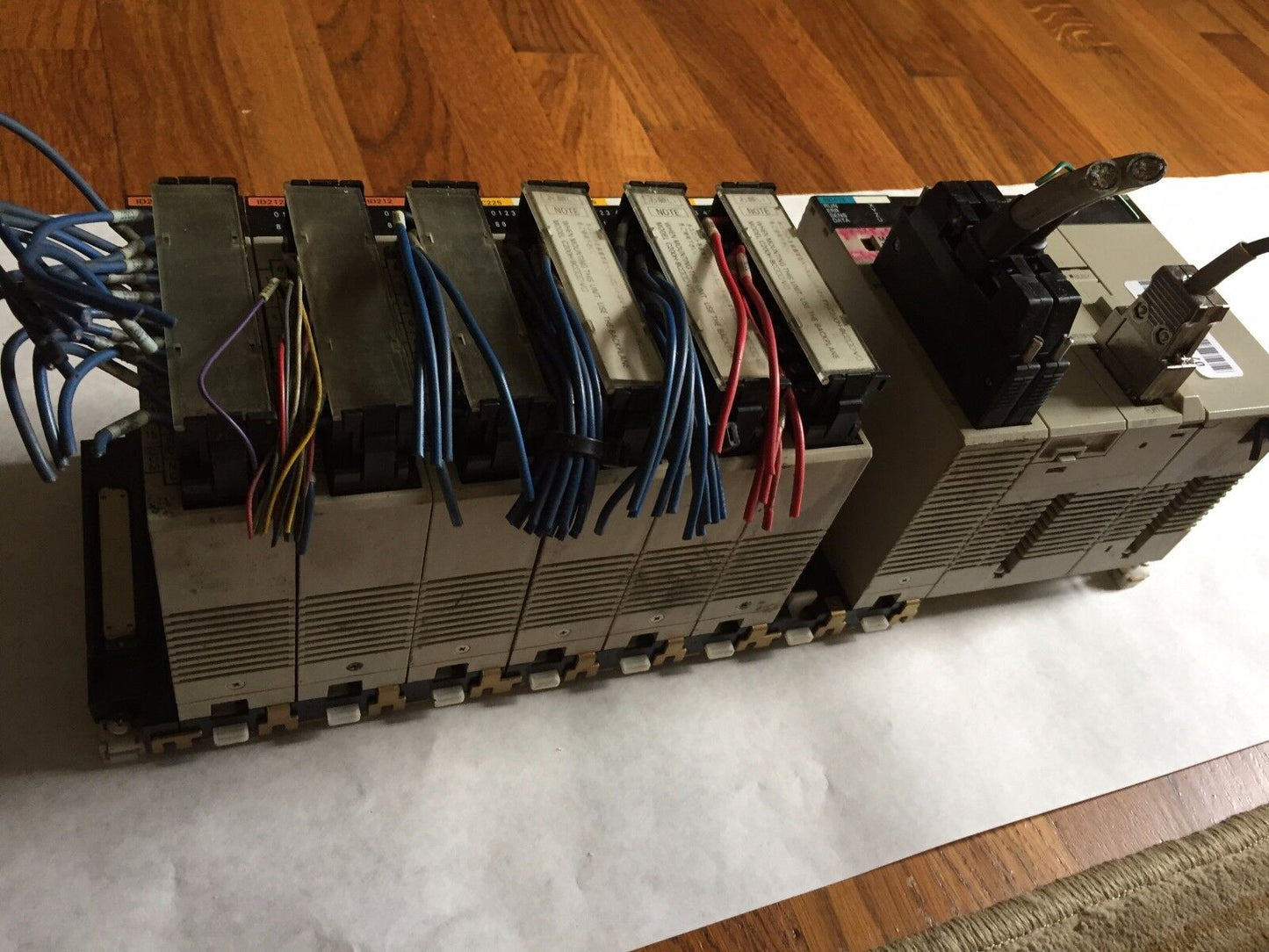 Omron Sysmac Cs1g,Cpu44h Plc Rack Pa204s I/O Power Supply,Nc413,Oc225,Id212,Ey