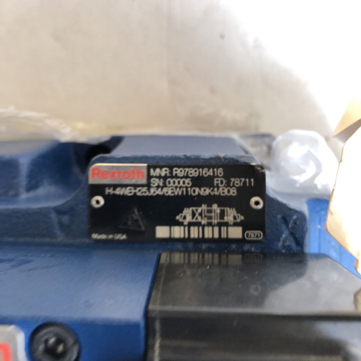 Rexroth 4We6j62/Ew110n9k4/B08 R900908786,R978916416 Hydraulic Direction Valve,Ch