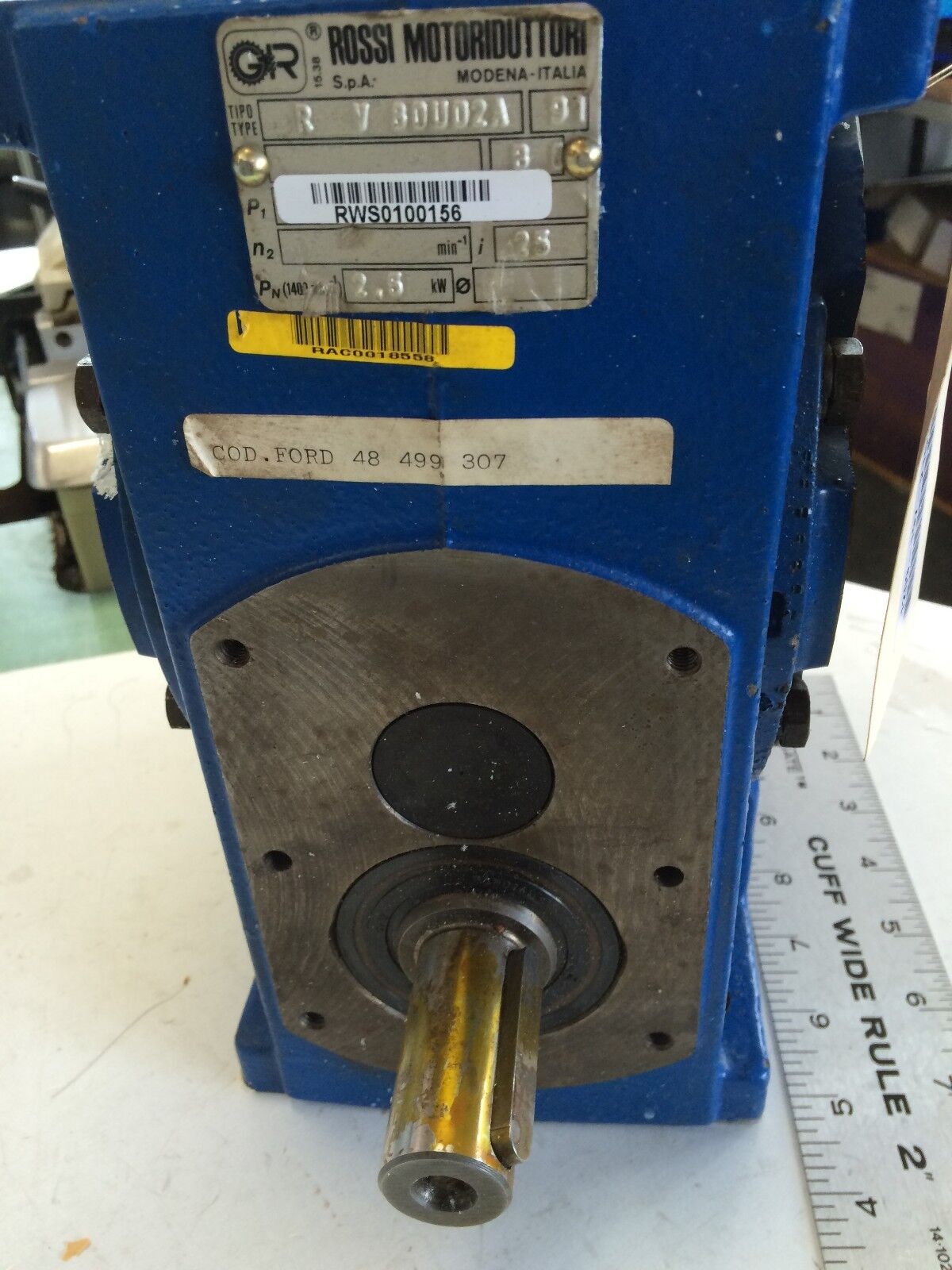 New Rossi Motoriduttori R V 80U02a Gearbox Gear Reducer,25:1 Ratio,48499307,Am