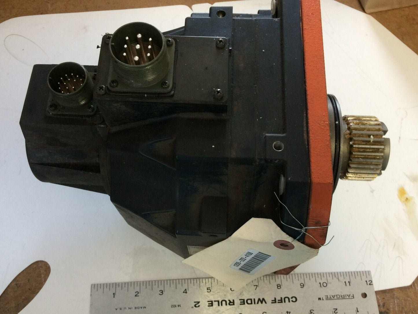 Nachi-Fujikoshi Nachi Mfa220fysbdb Ac Servo Motor, 2.2 Kw, Rpm: 3000,Tb