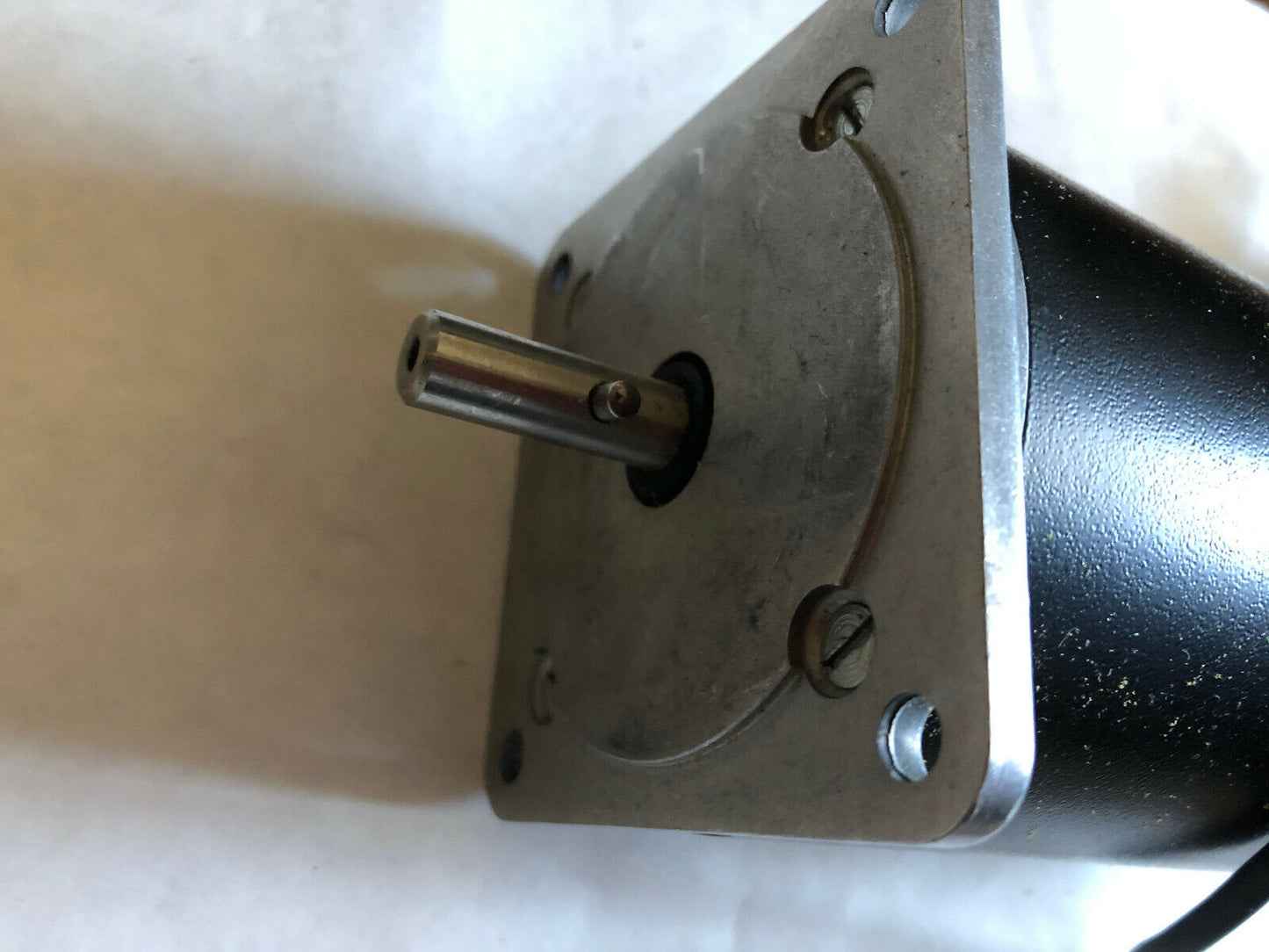 New Santec Ac-Sm1005-086/0 Autocomp Servo Motor,10Mm Shaft Diameter,Ez
