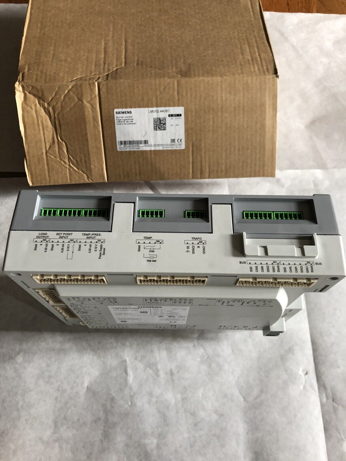 New Siemens Lmv52.440B1,Lmv52.440B1 Burner Control Fuel Air Ratio Control,Bm
