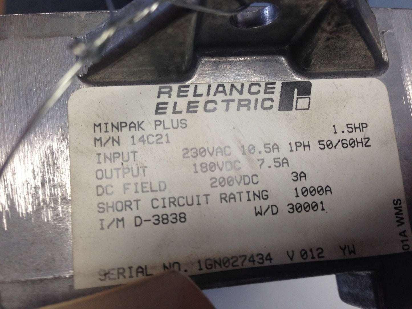 Reliance Electric 14C21 Minpak Plus  Drive,0-57005,180Vdc,7.5A,1.5-Hp,Dk
