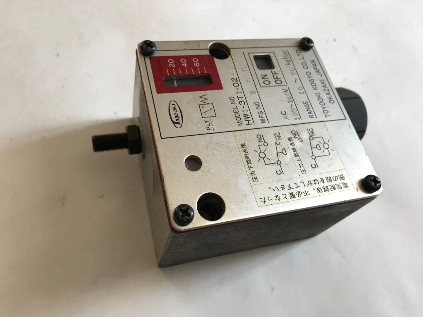 Toyooki Kogyo Hw1-3T1-02-L Pressure Switch,8Ak,10-70,110-240V,Hw1-3T1-O2-L,Sd