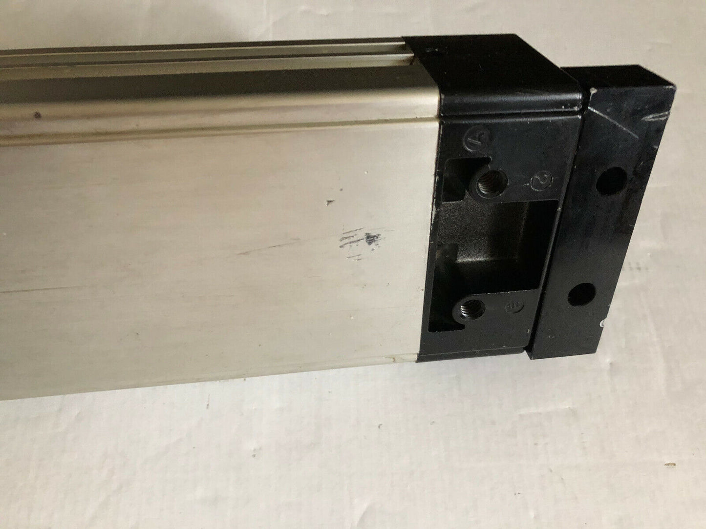 New Miller Srl2m-Lb-0050B-26.380-M0h5-2-0 Rodless Pneumatic Cylinder,2"-Bore,Tf