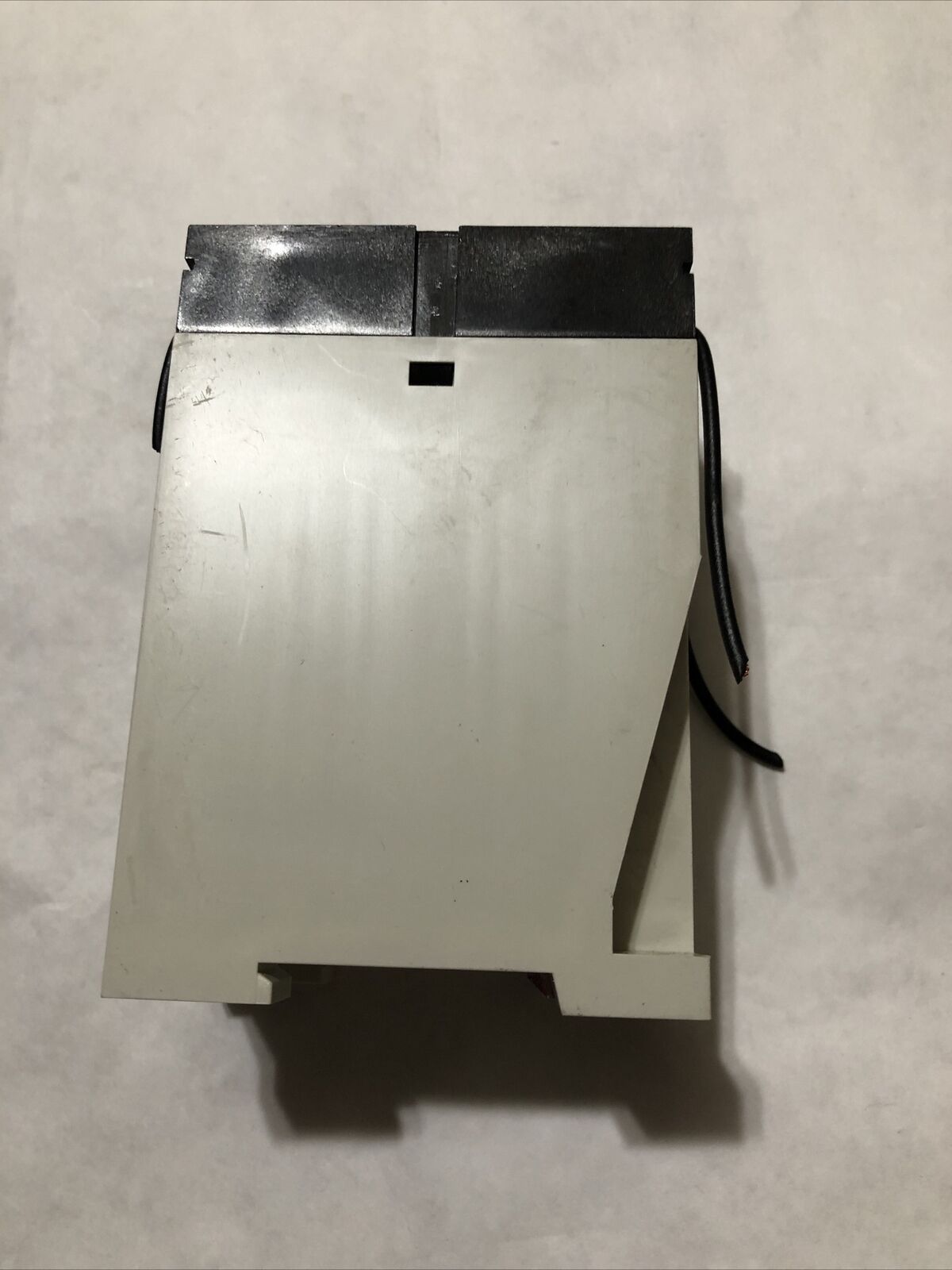 Indel Ab 3X Acs,250Ty P Solid State Relay  24Vdc / 220Vac 3A,Dj