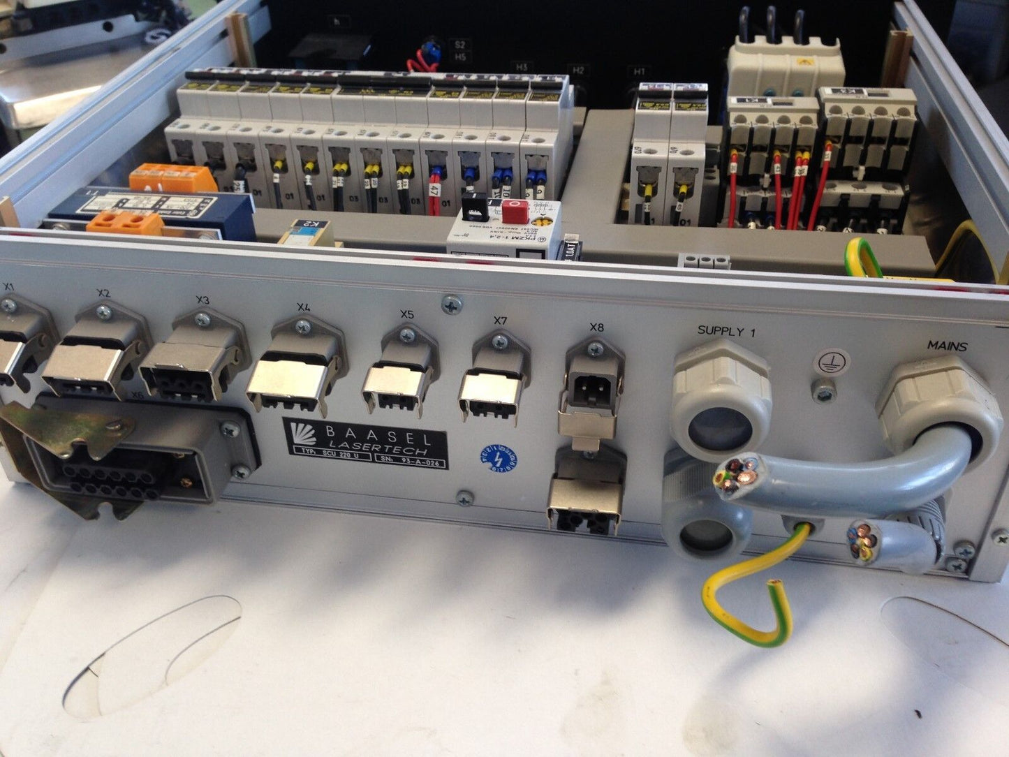 Carl Baasel Lasertech Scu 220U Laser Power Supply/ Controller Module ,Di