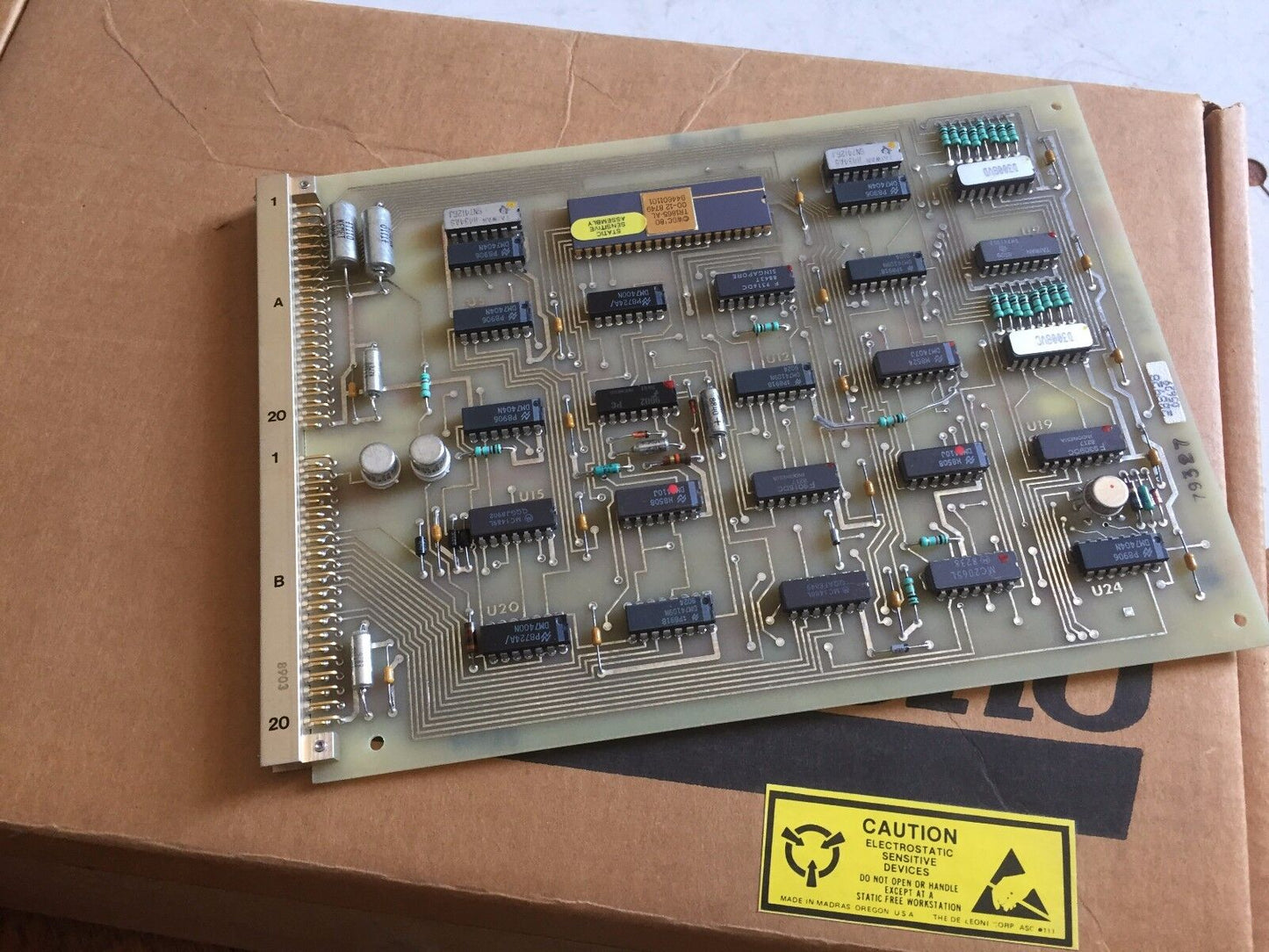 New Foxboro D3001ys Control Circuit Board Foxboro F8816c,2B8928,Bj
