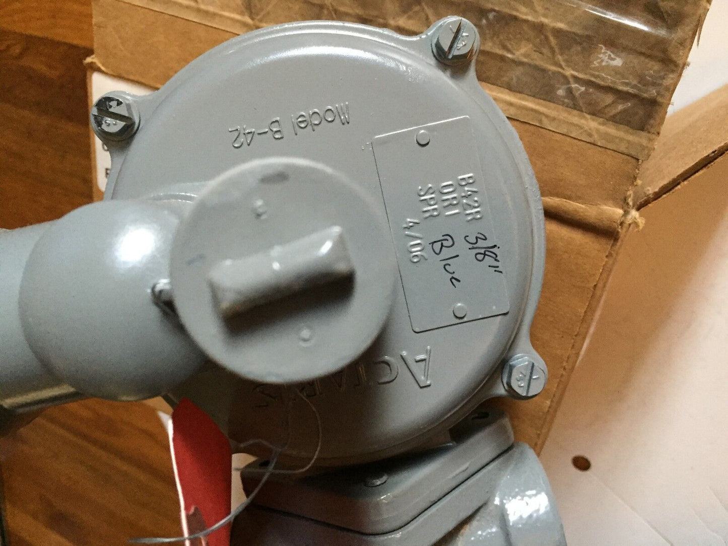 New 3/4 Actaris B-42,125 Ag Trane B-42,11J28r05121 Gas Regulator,3/4" Npt,Fi