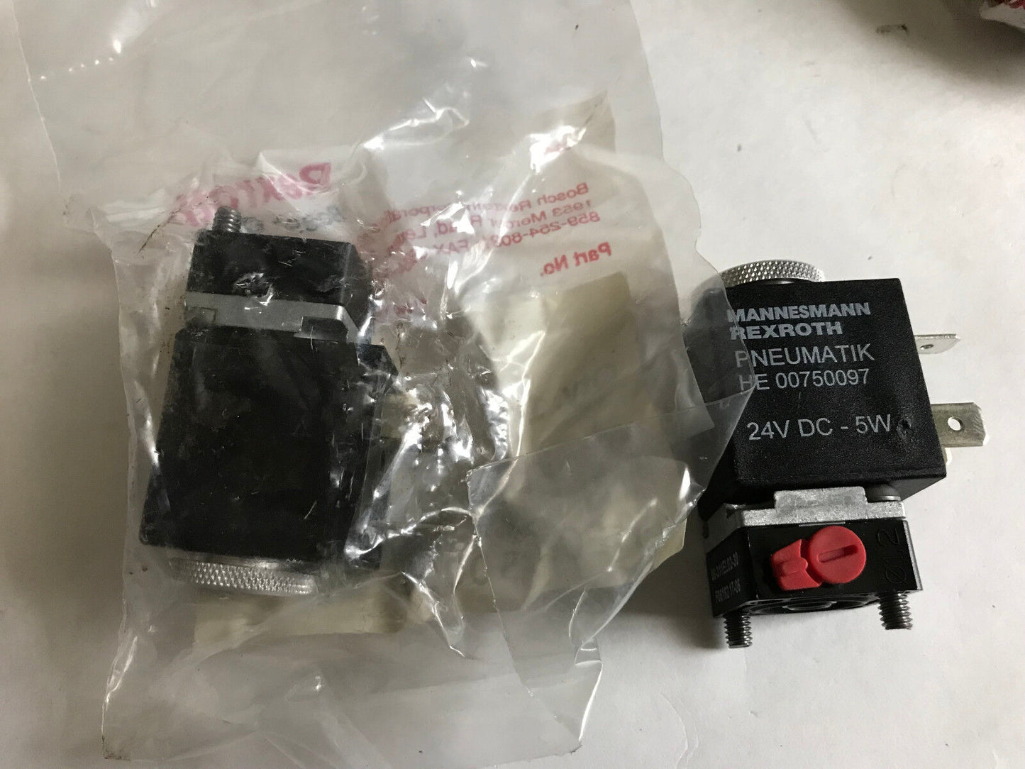 New Rexroth He00750097 Bosch Pneumatic Solenoid Pilot Valve 24Vdc-5W,Sh