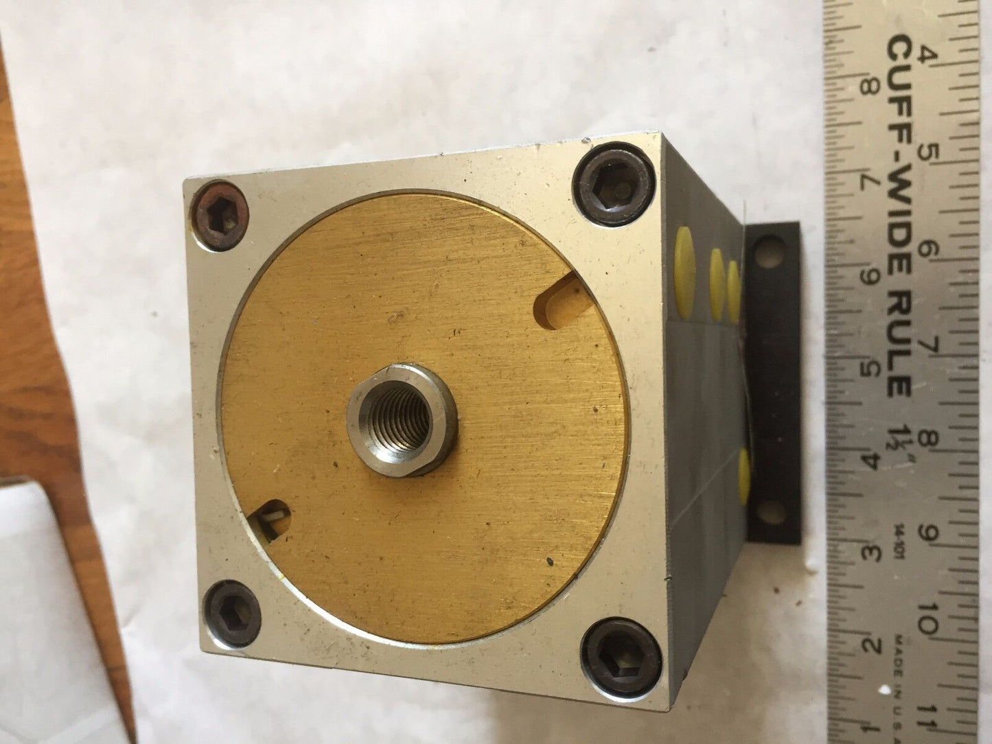 New Compact Air Q89-1807-C  6/00,Q89-1807-C Pneumatic Cylinder 1/4" Npt Valve,Ak