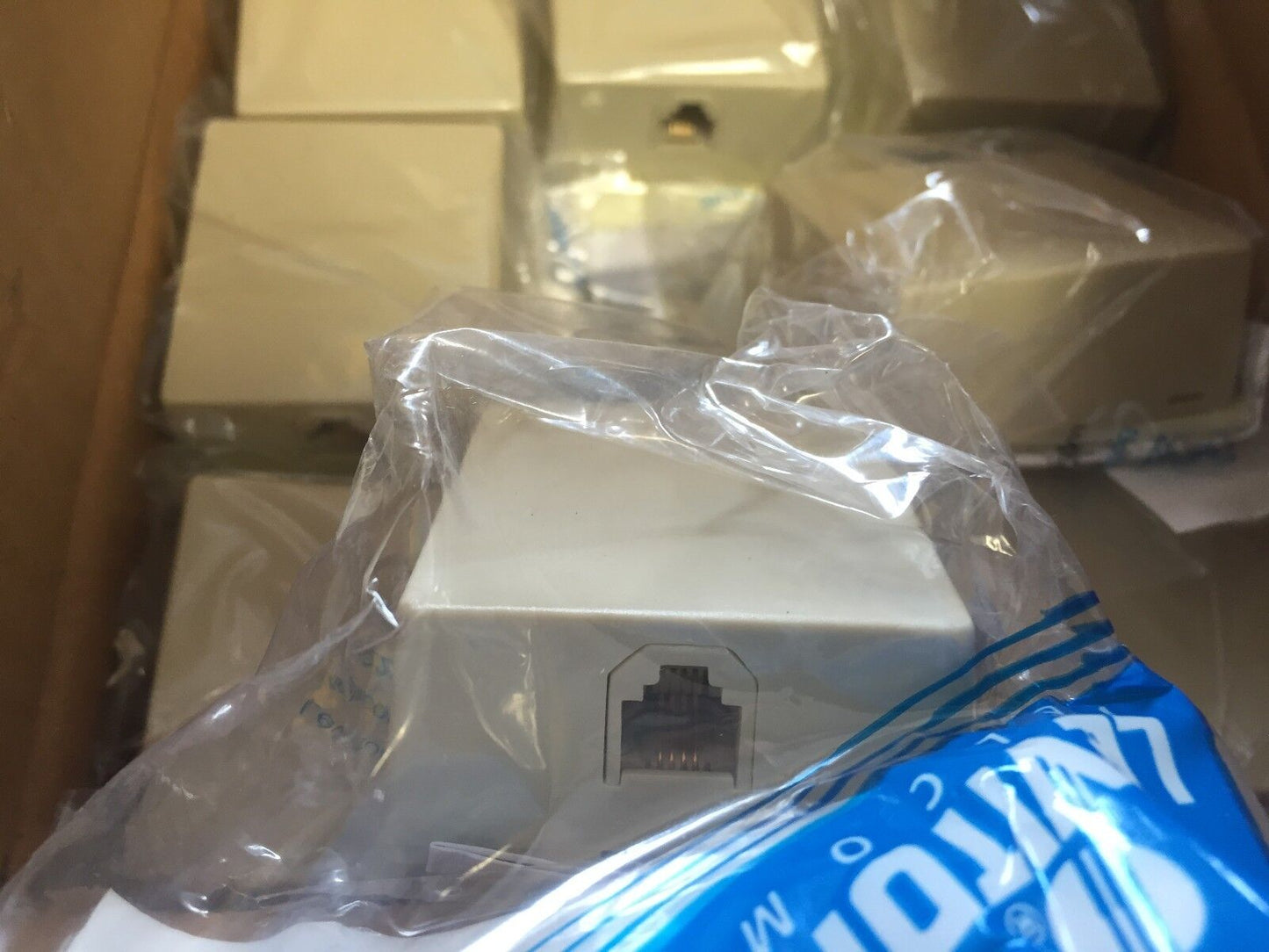 New Lot 25  Leviton 4625A-24I Conductor Modular Jack Biege 4625A-241,Hj