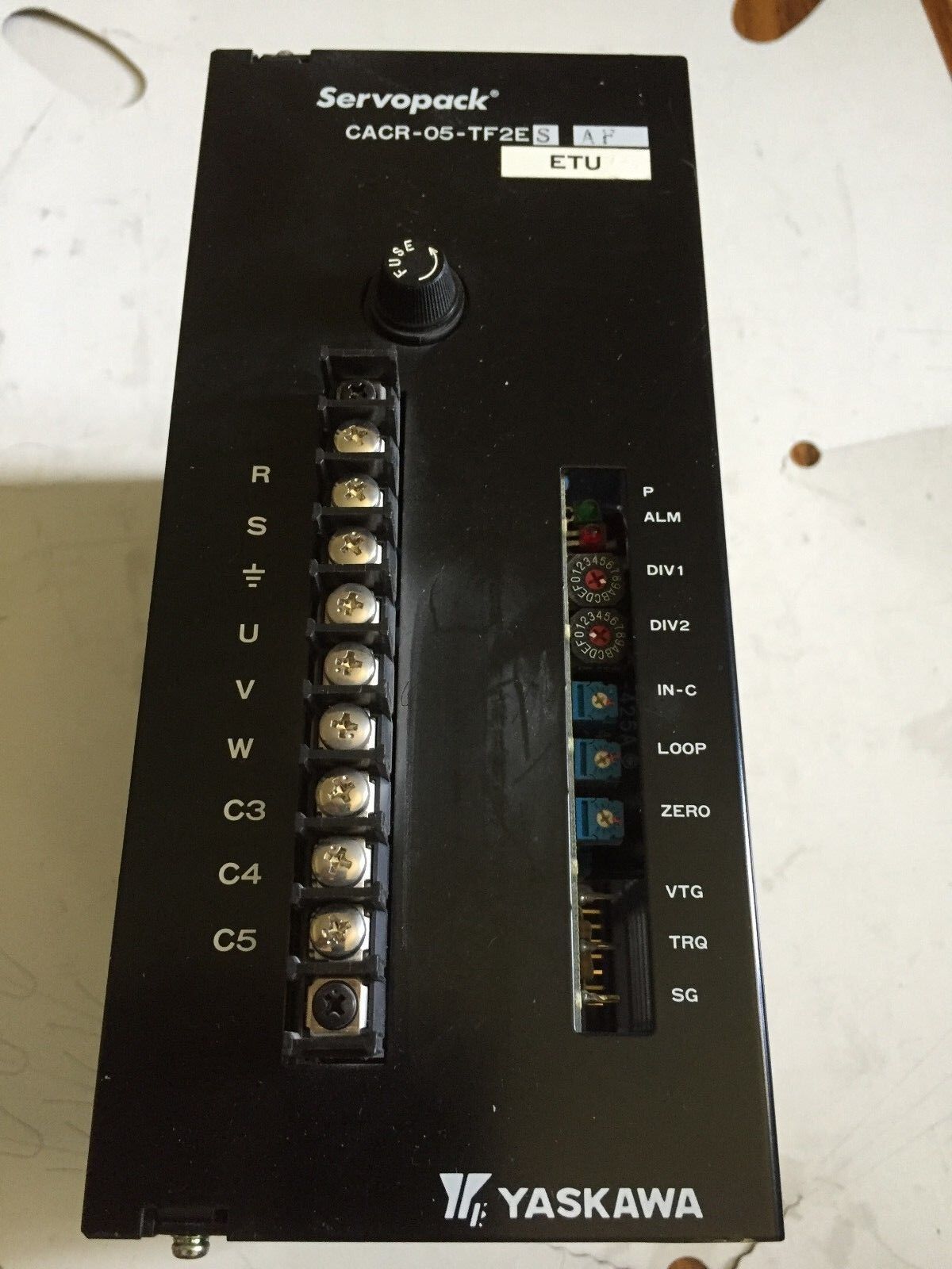 Yaskawa Cacr-05-Tf2esaf Etu Electric Servo Drive Servopack, Cacr-05-Tf2es-Af,Ea