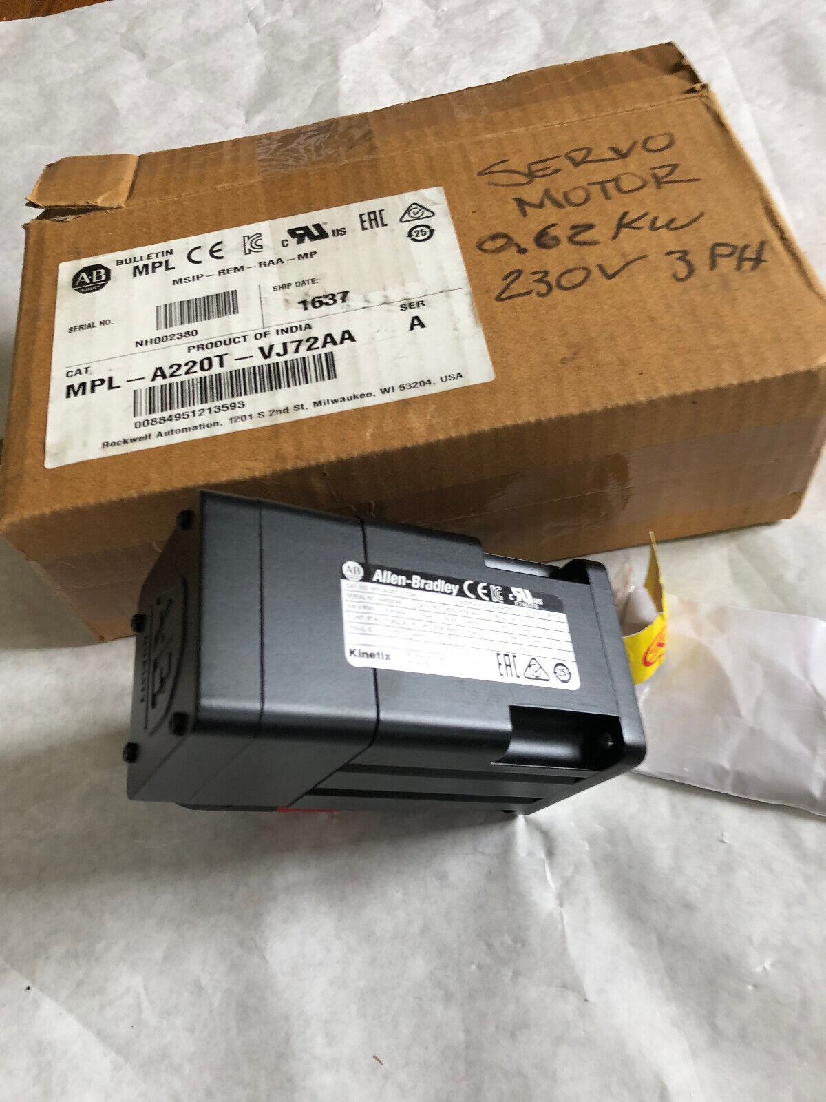 New Allen Bradley Mpl-A220t-Vj72aa Kinetix Servo Motor,Mpla220tvj72aa,Ay
