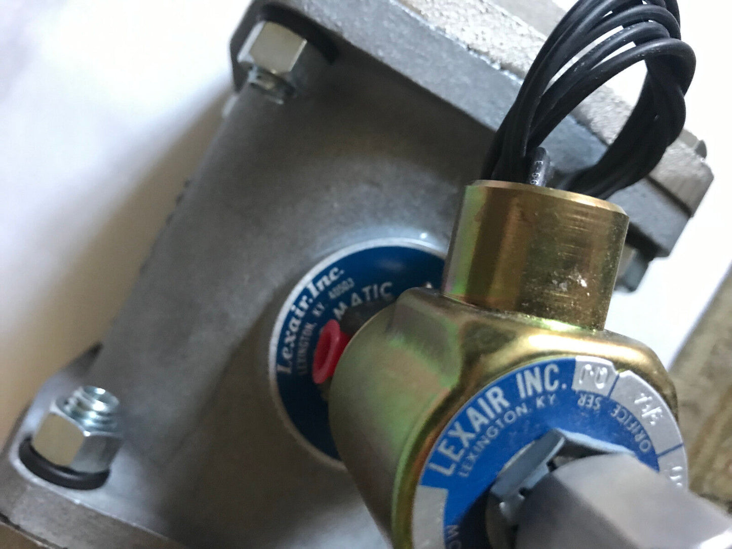 Lexair 310432 Tube-O-Matic 2059,03-3031,2" Solenoid Operated Valve.150Psi Max,Sh