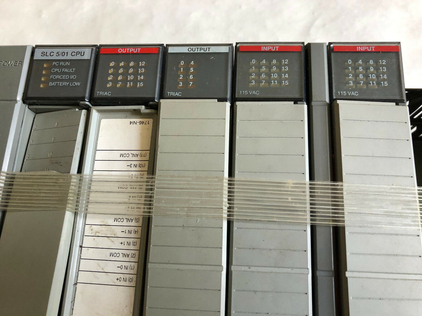 Allen Bradley 1746-A10,1746-P2 Slc-500,1746-P2,5/01 Cpu,Triaci/O's,1747-L511,Ch
