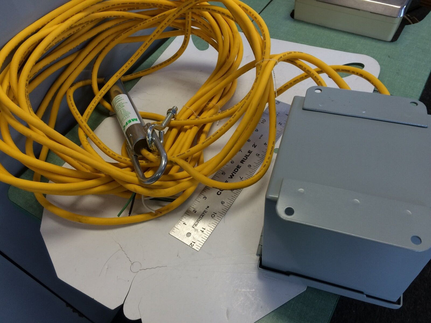 New Mefcor Tbs-250B Bin Bs200 Tilt Switch, Normally Closed,15 A,120/240 Vac,Fe