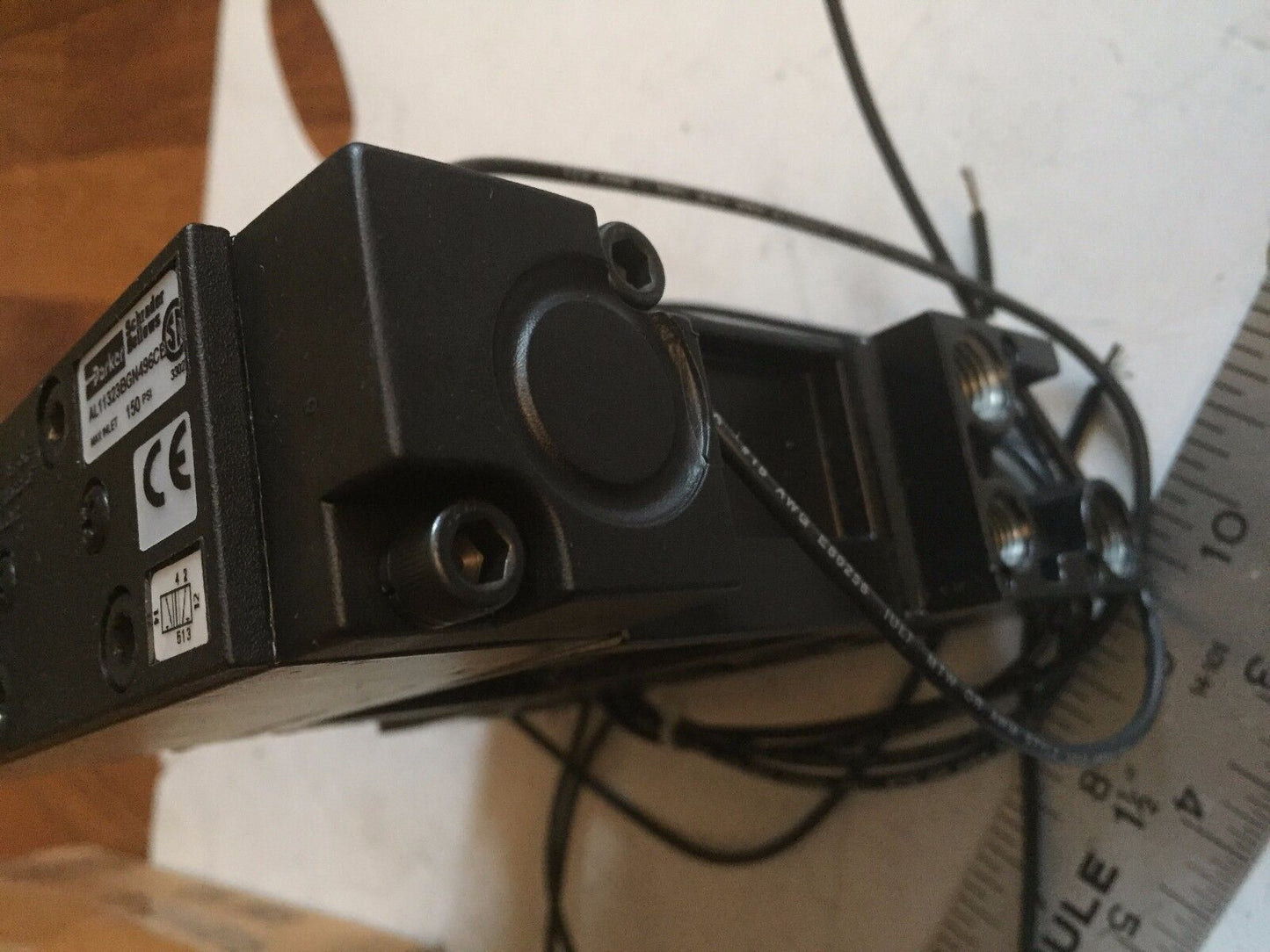Parker Al11323bgn496cb Pneumatic K593-303 24Vdc 6 W Solenoid Valve K142175,Aa