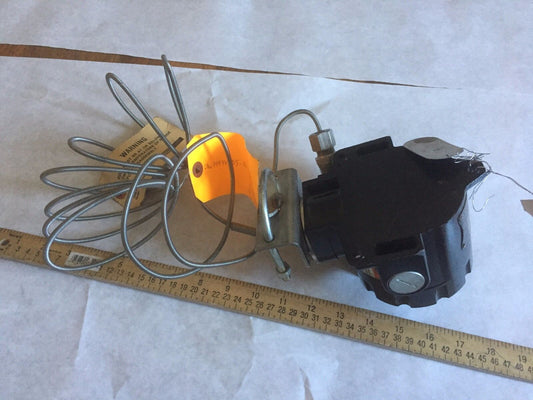 New Ashcroft T761t10030 Xtmbx Temperature Siwthc With Probe, 150/260°F,Bx