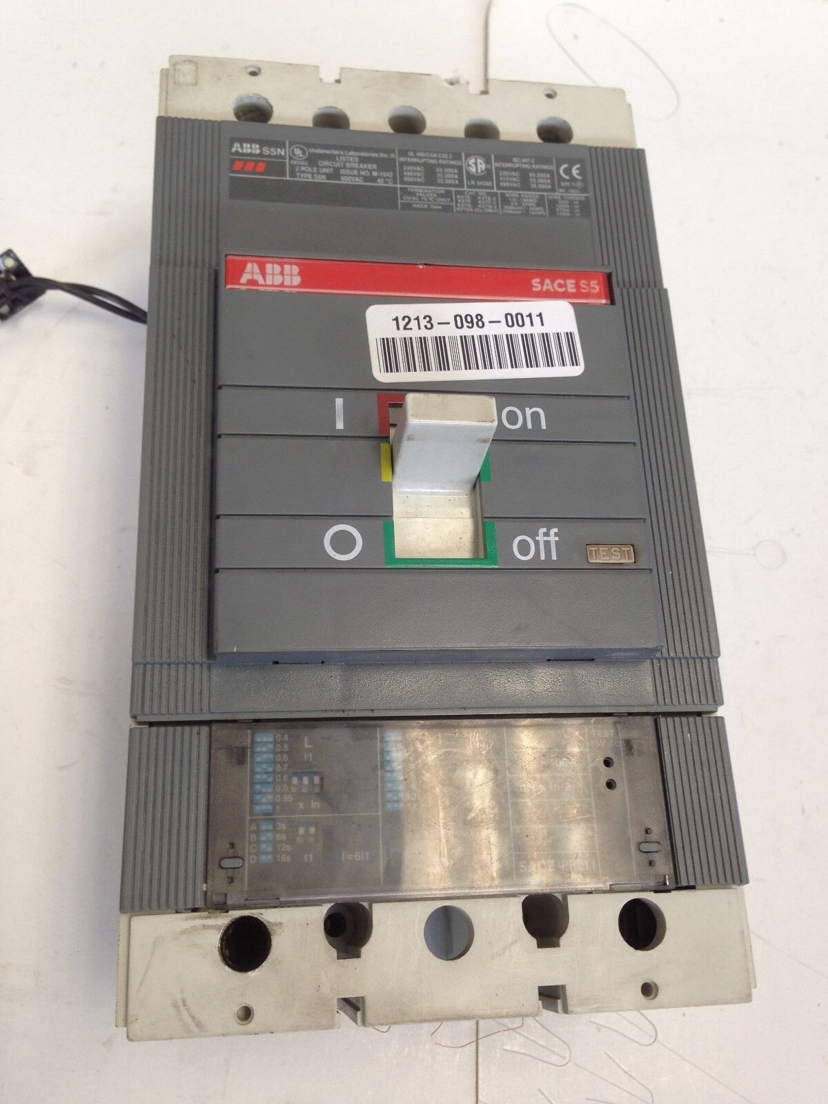 Abb Ac00353370 Saces5 Circuit Breaker, 2-Pole, 600Vac, 400A  S5n  Sace Pr211,Fe