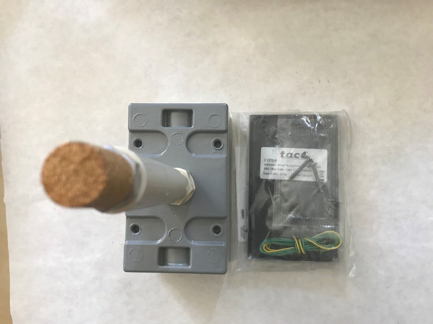 New Bapi Ba/H320-D,Bapi Duct Humidity Sensor For Wet Locations,St