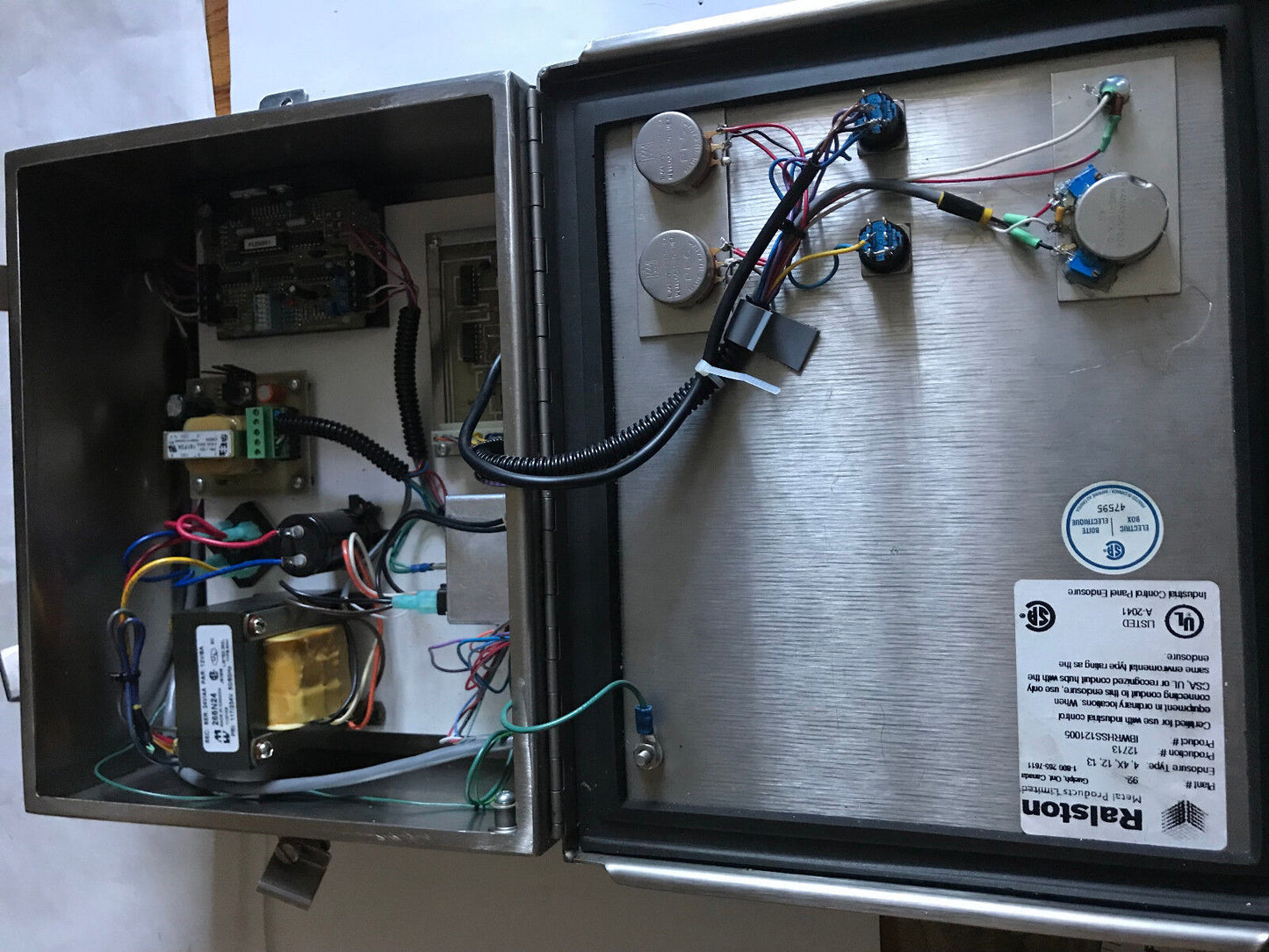 Ralston Ibwrhss121005 Stainless Steel Enclosure Electronics,266N24,Pineberry,Sd