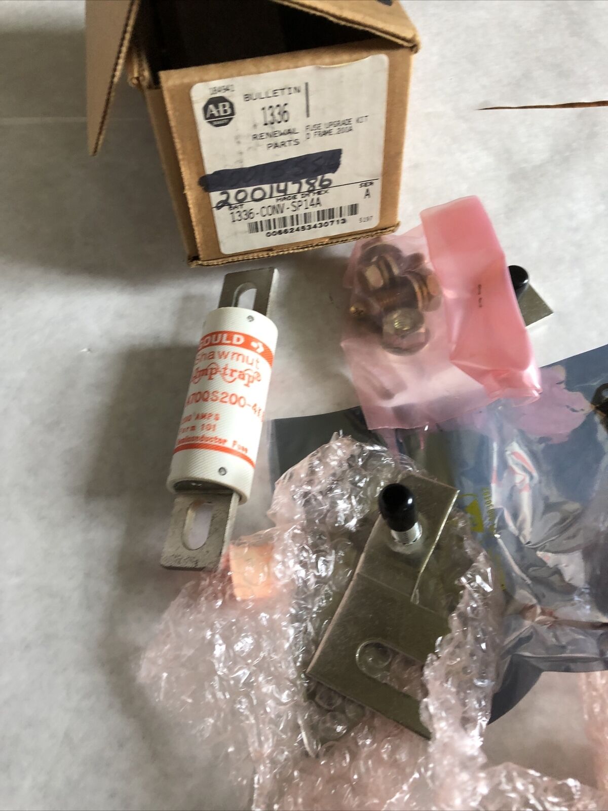 New Allen Bradley A70qs200-4K,1336Convsp14a Fuse Upgrade Kit D Frame 200A,Tc