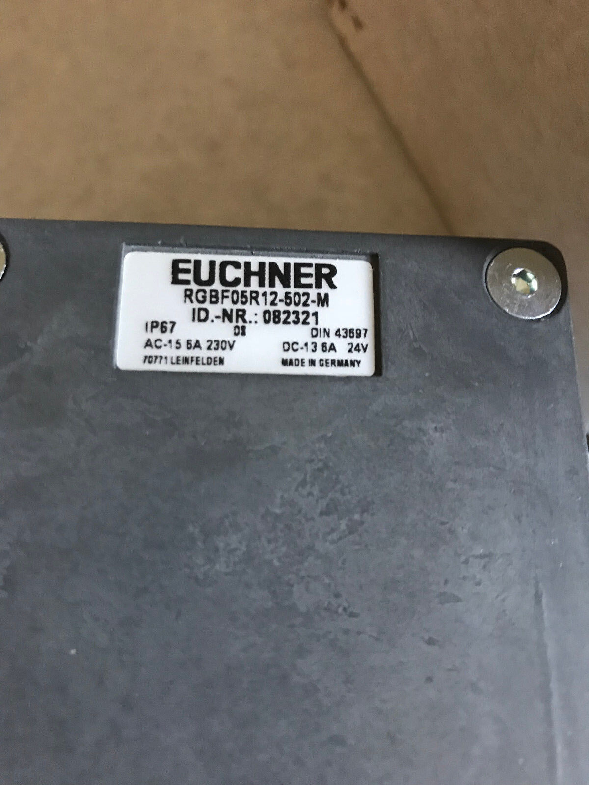 New Euchner Rgbf05r12-502-M Mechanical Position Switch,Eg