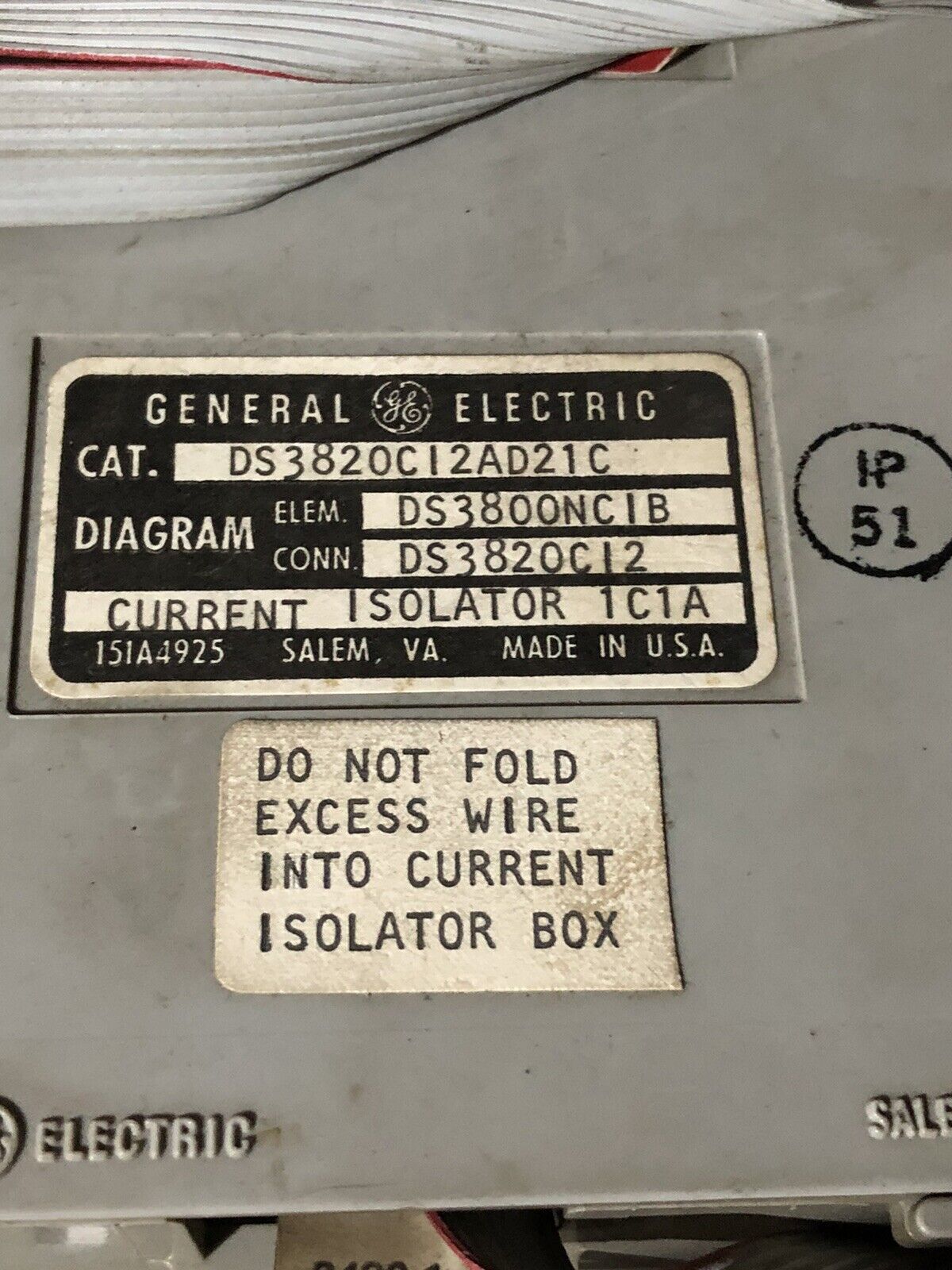 G.E. Ds3820ci2ad21c,General Electric Ds3820c12ad21c Current Isolator Box,Tn